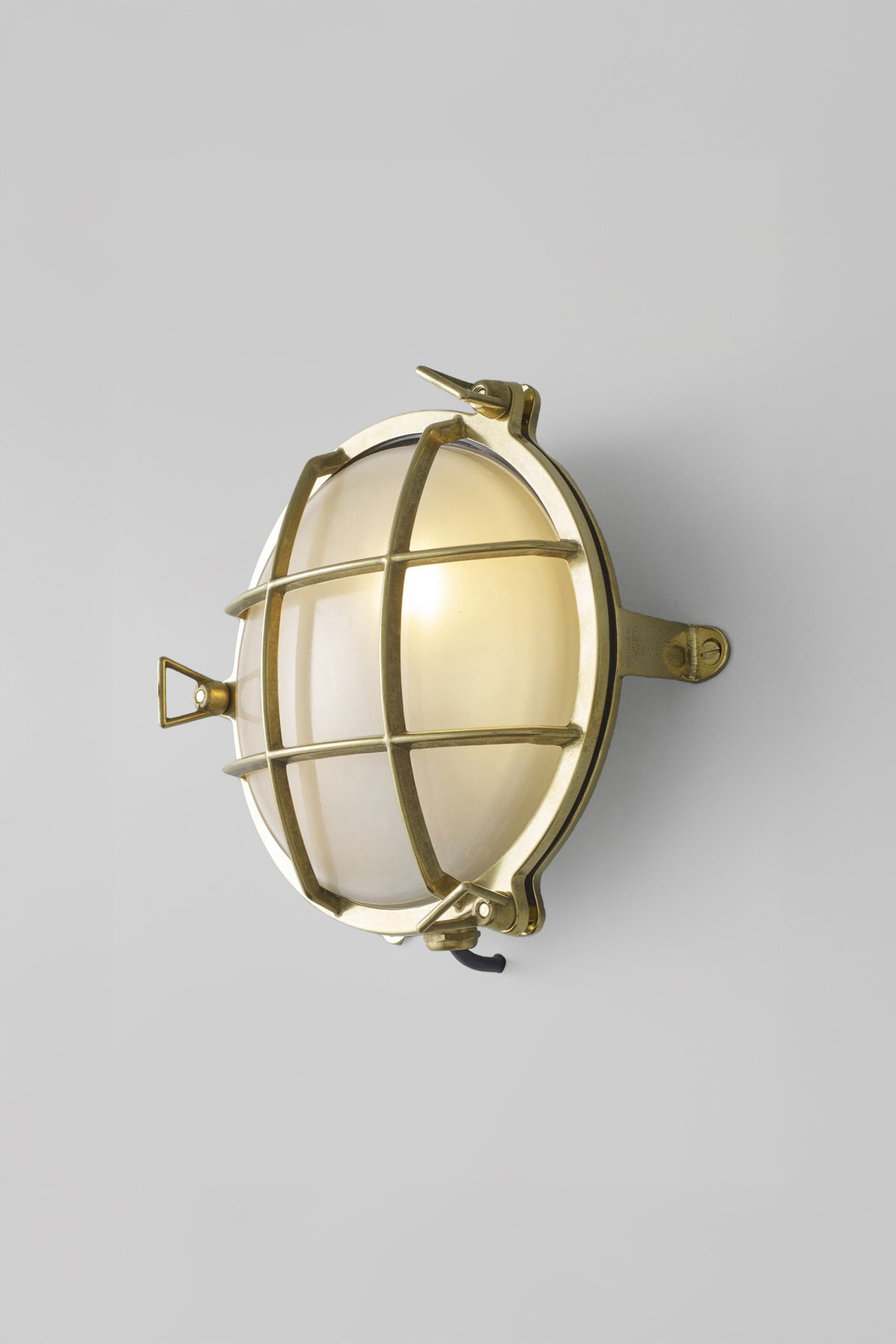 Variant Image for Polished Brass / Frosted