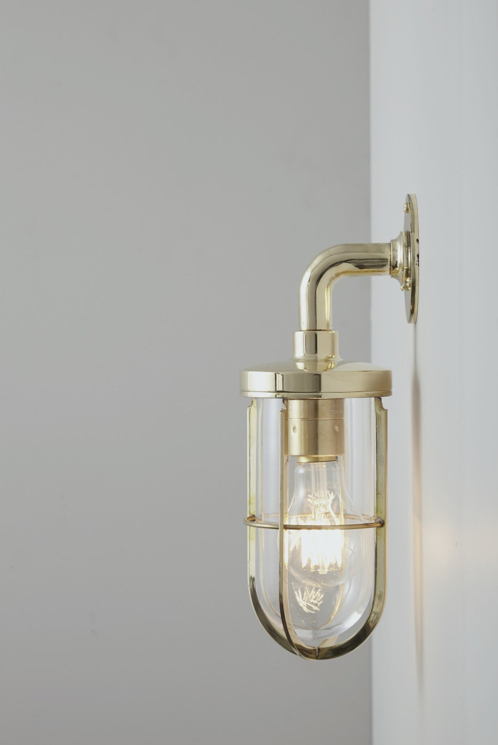 Variant Image for Polished Brass / Clear