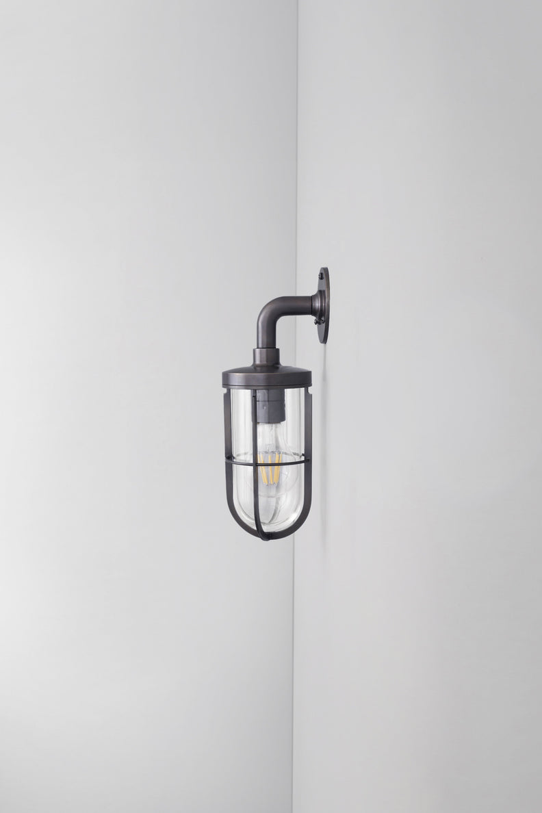 Weatherproof Ship's Well Glass Light 7207