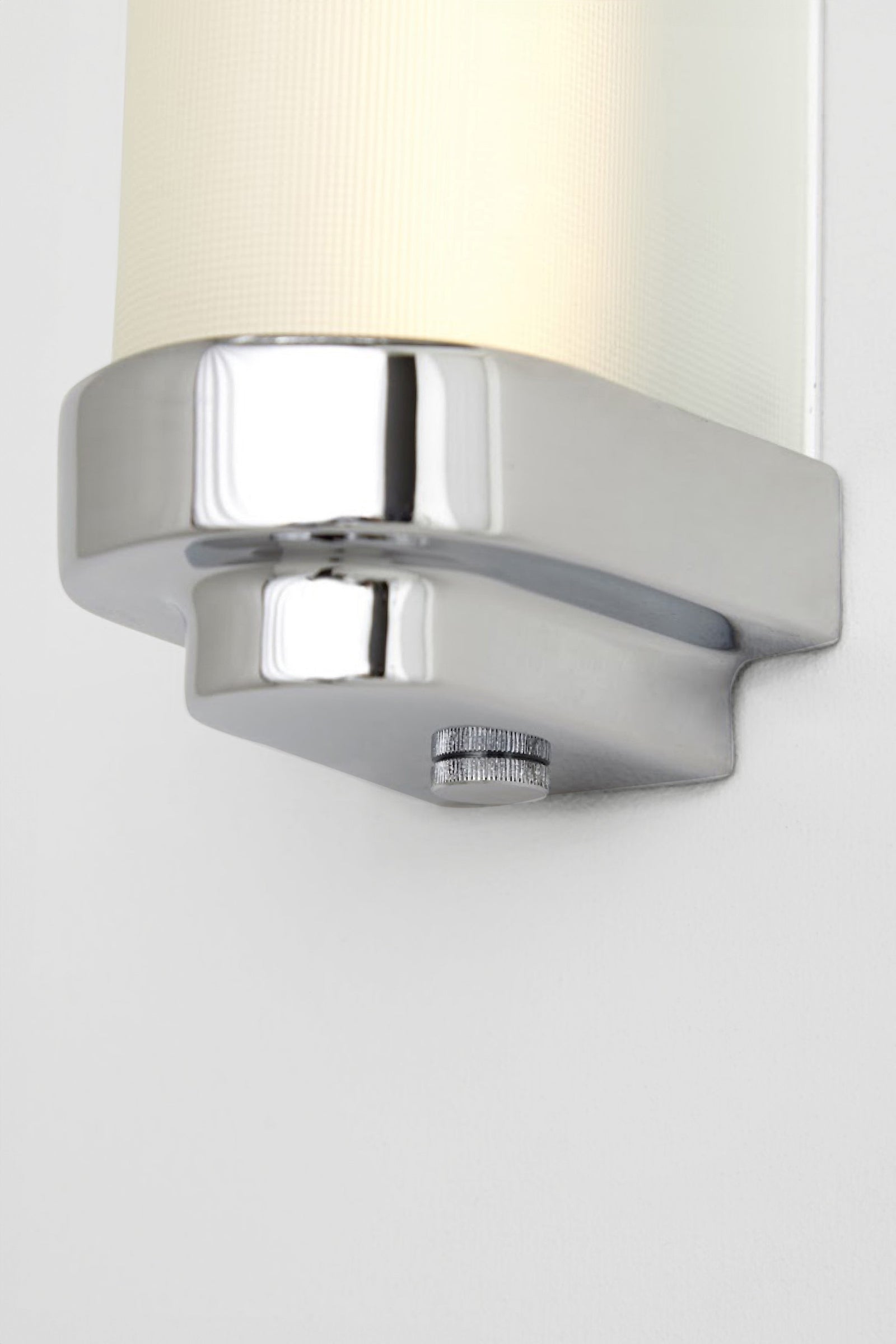 Variant Image for Chrome / Dépoli
