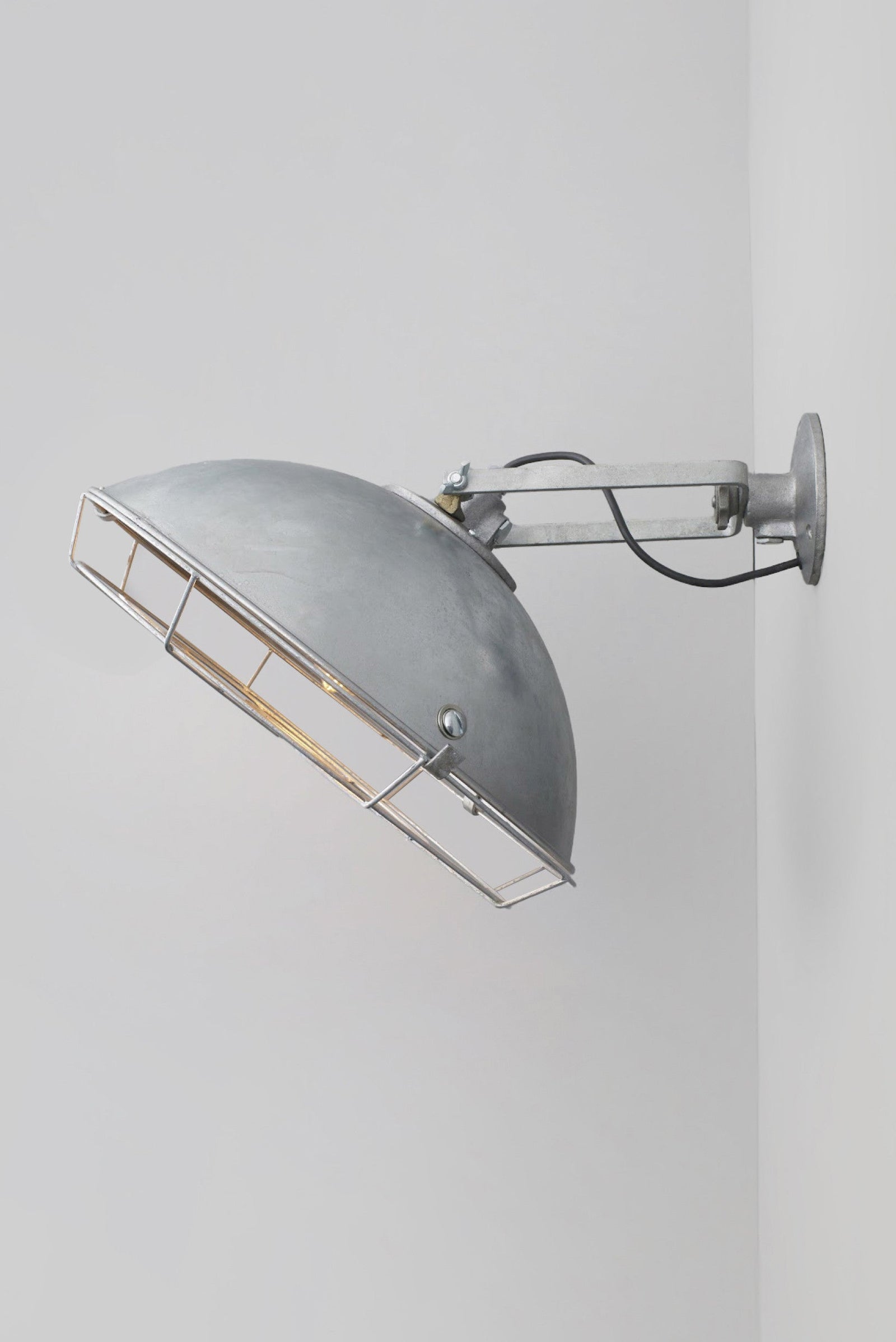 Variant Image for Galvanised Silver