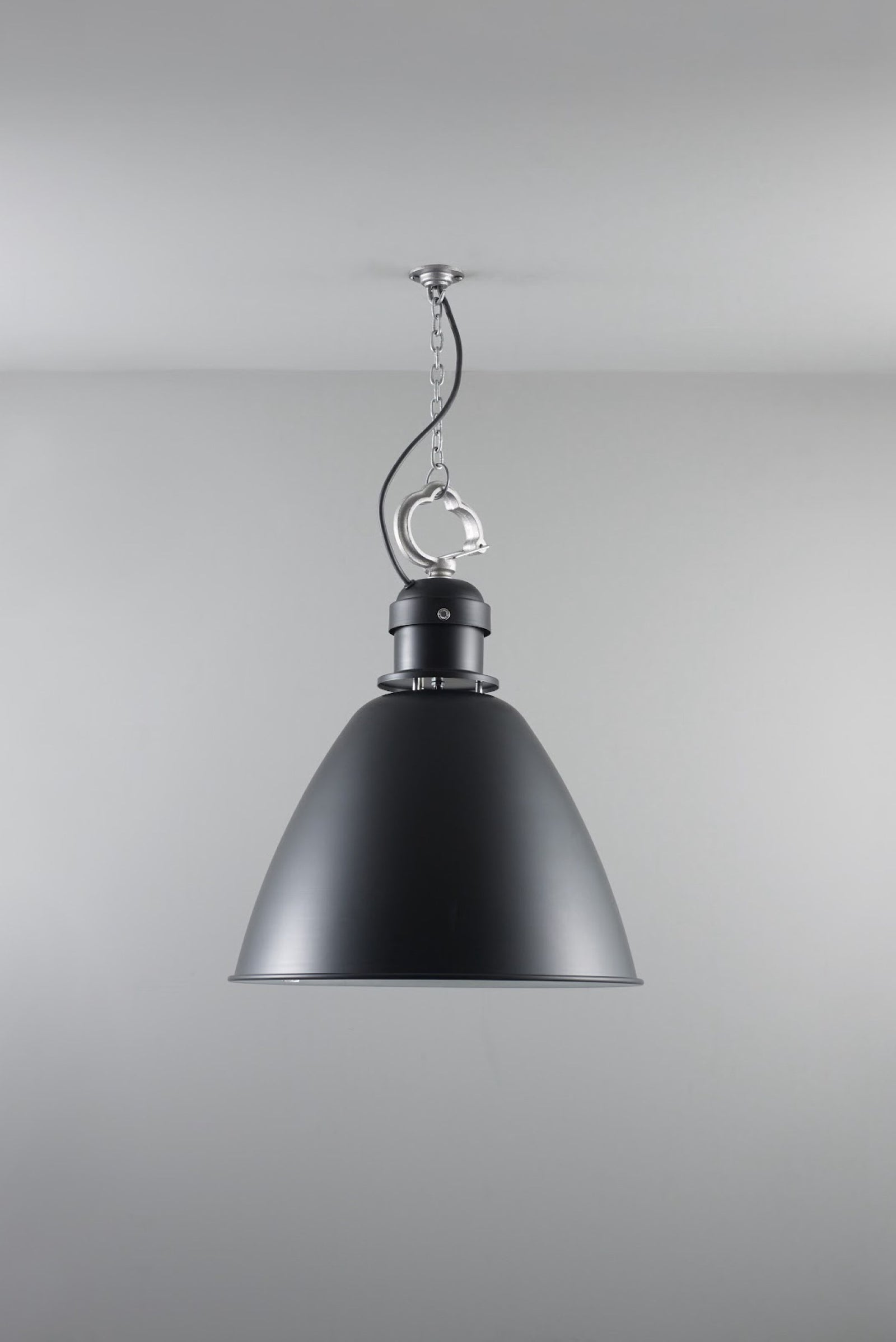 Variant Image for Black