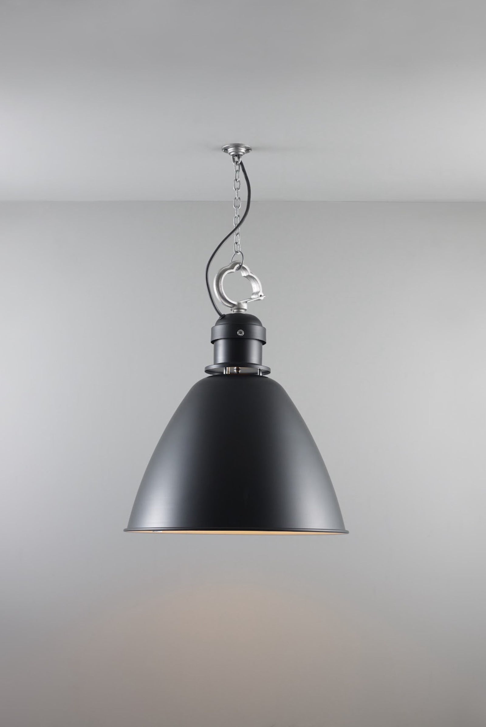 Variant Image for Black