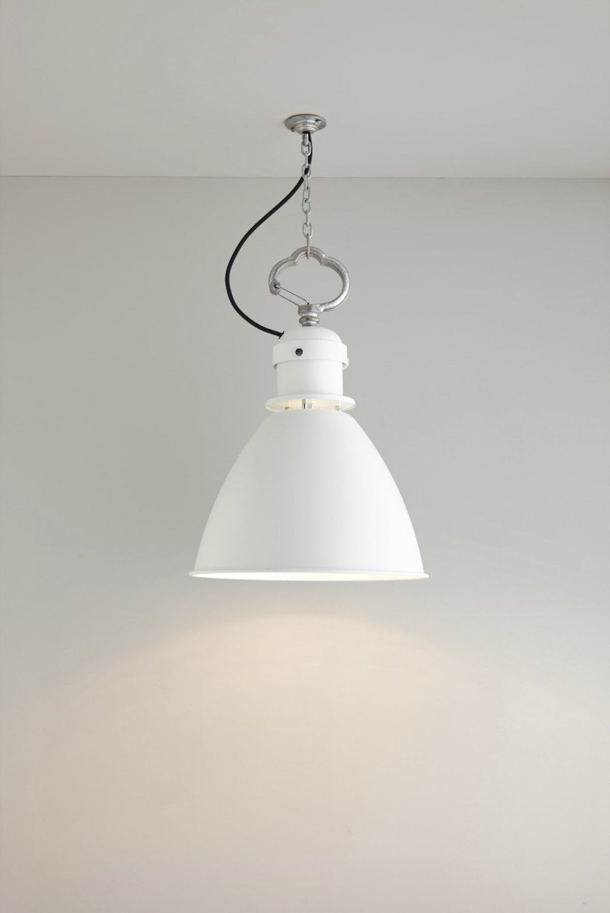 Medium 7380 Pendant