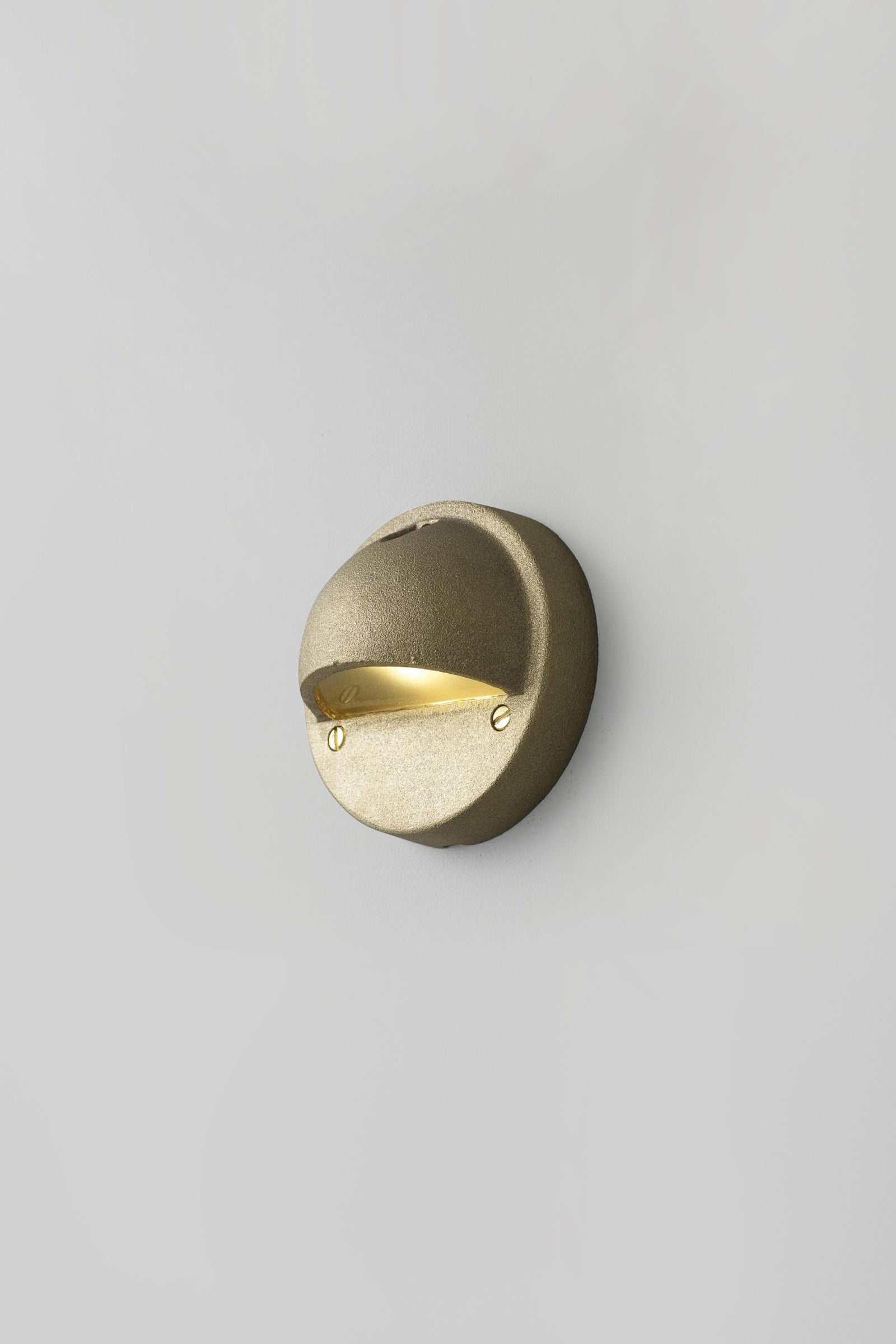 Variant Image for Brass / G4