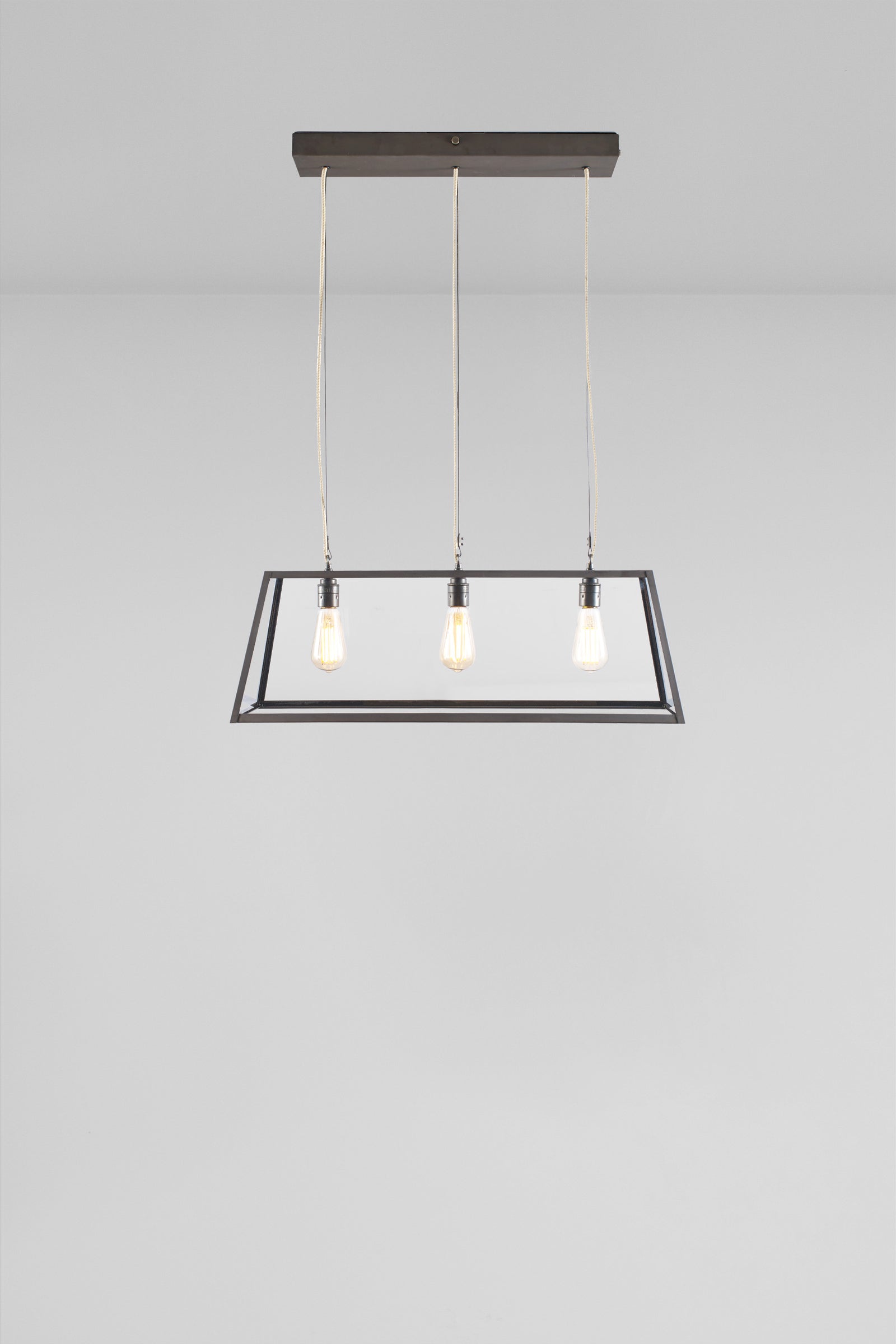 Variant Image for Laiton Vieilli / Transparent