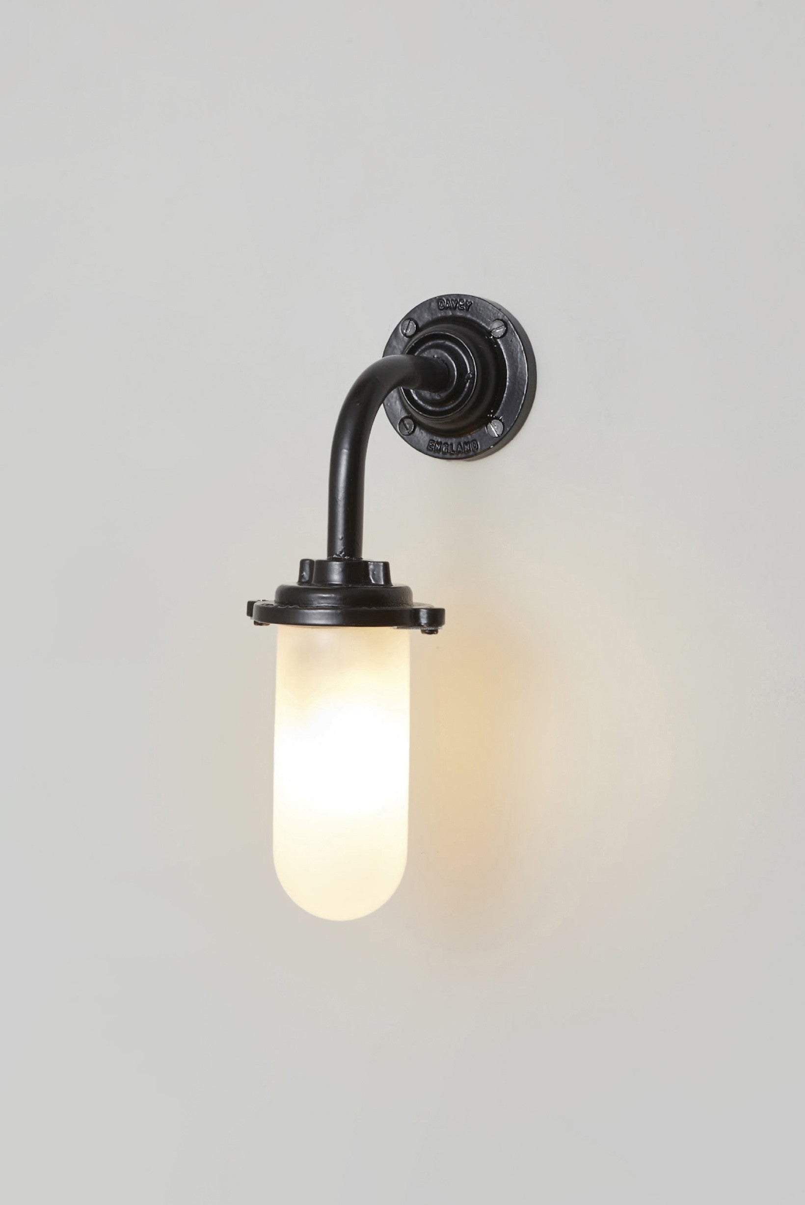 Applique coudée, 60W, Fixation murale simple 7672