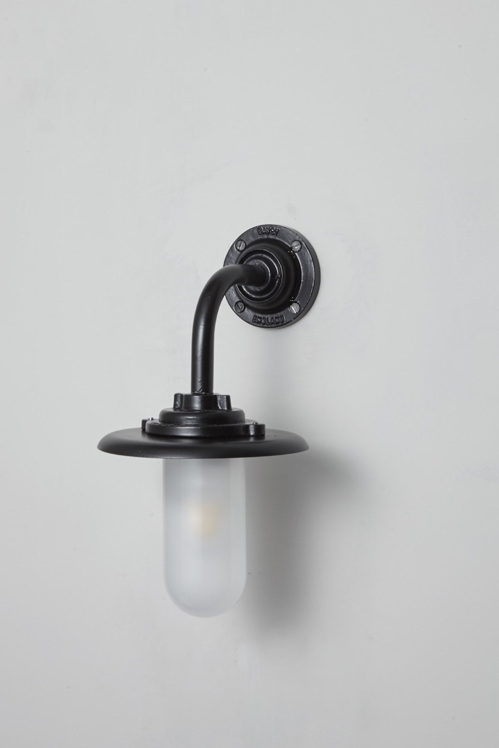 Applique coudée d'extérieure, 60W, Fixation murale simple 7677