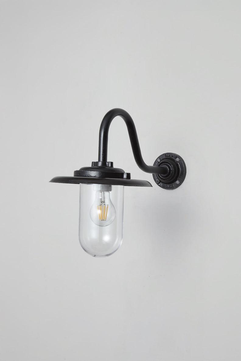 Exterior Bracket Light, 100W, 7677