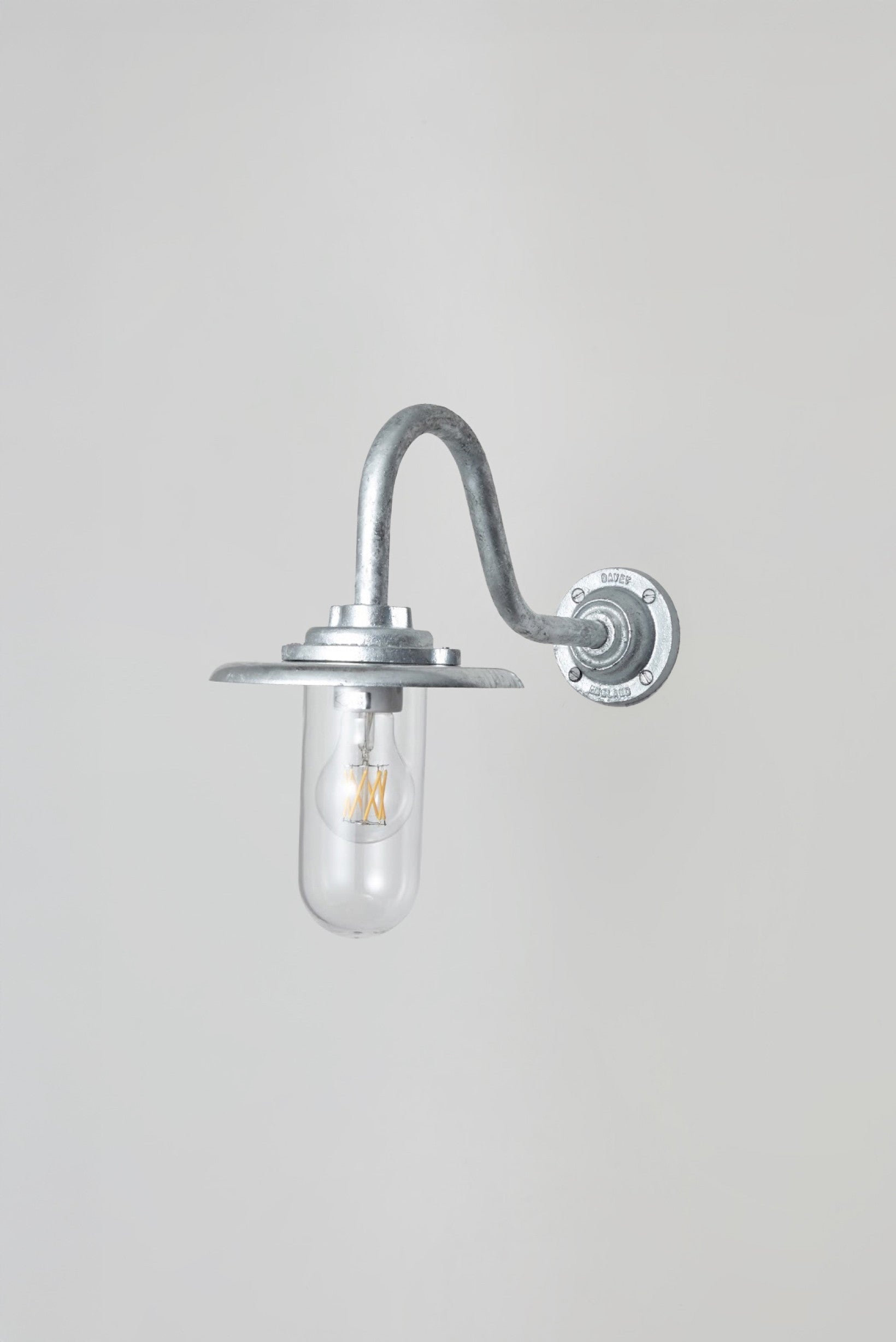 Exterior Bracket Light, 60W, Swan Neck 7677