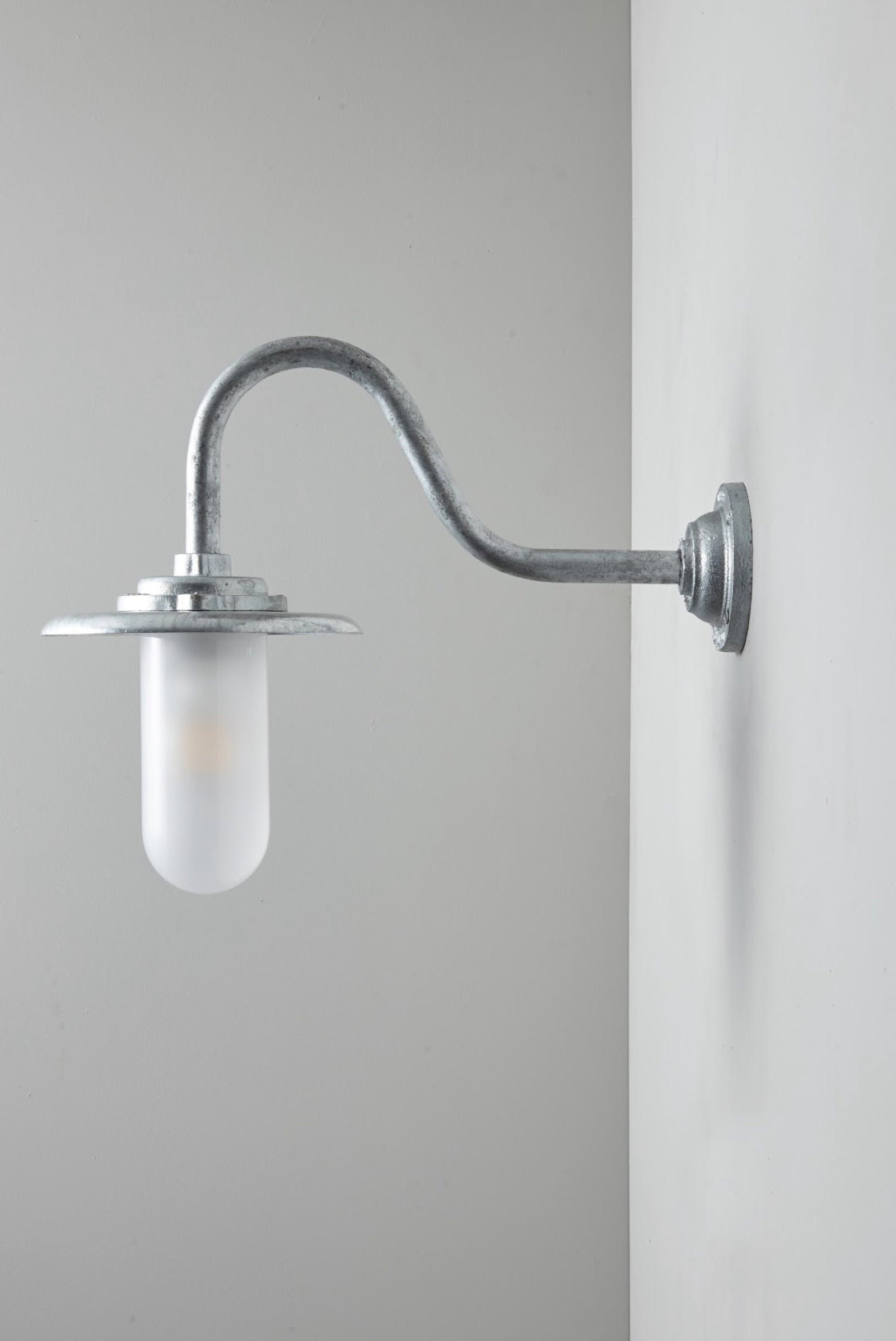 Variant Image for Galvanised Silver / Frosted / Standard