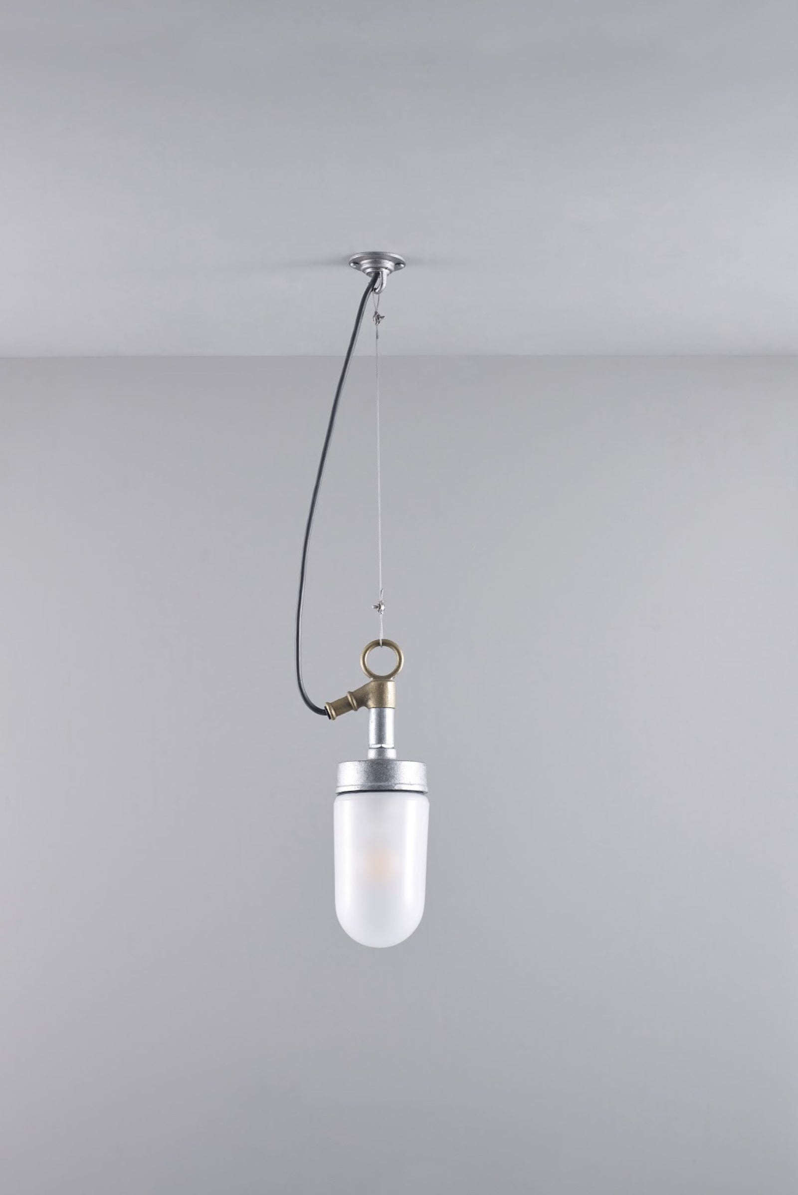 Variant Image for Galvanised Silver / Frosted