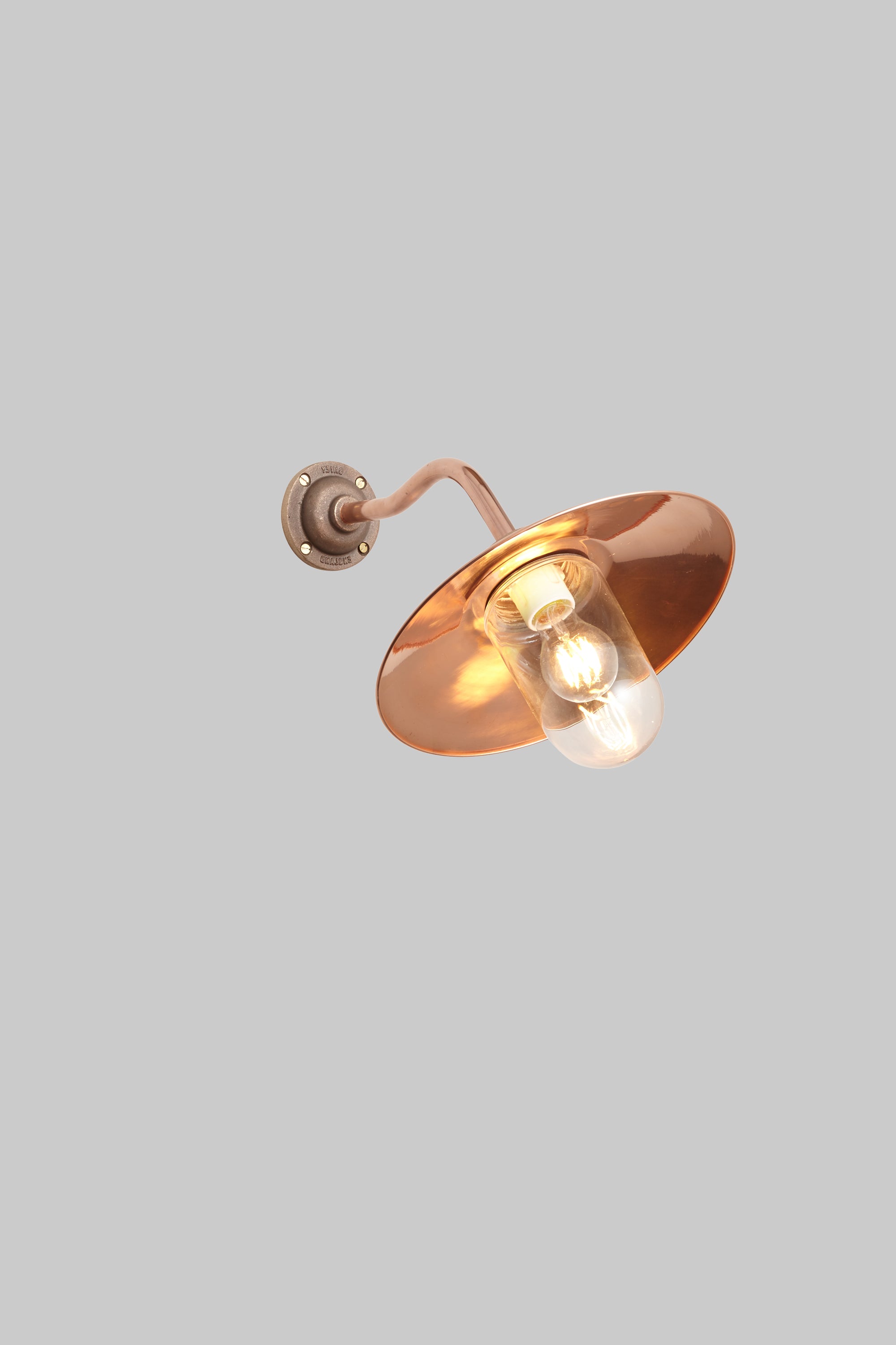 Exterior Bracket Light, Canted, 7680