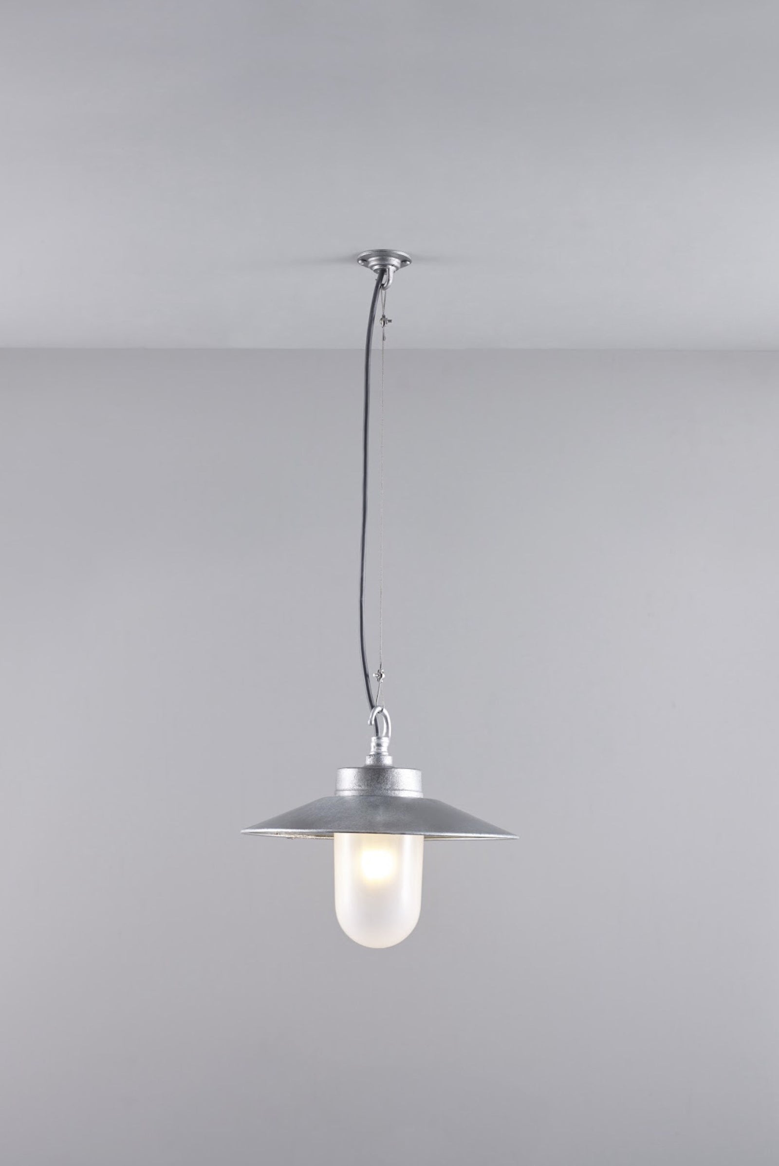 Variant Image for Galvanised Silver / Frosted