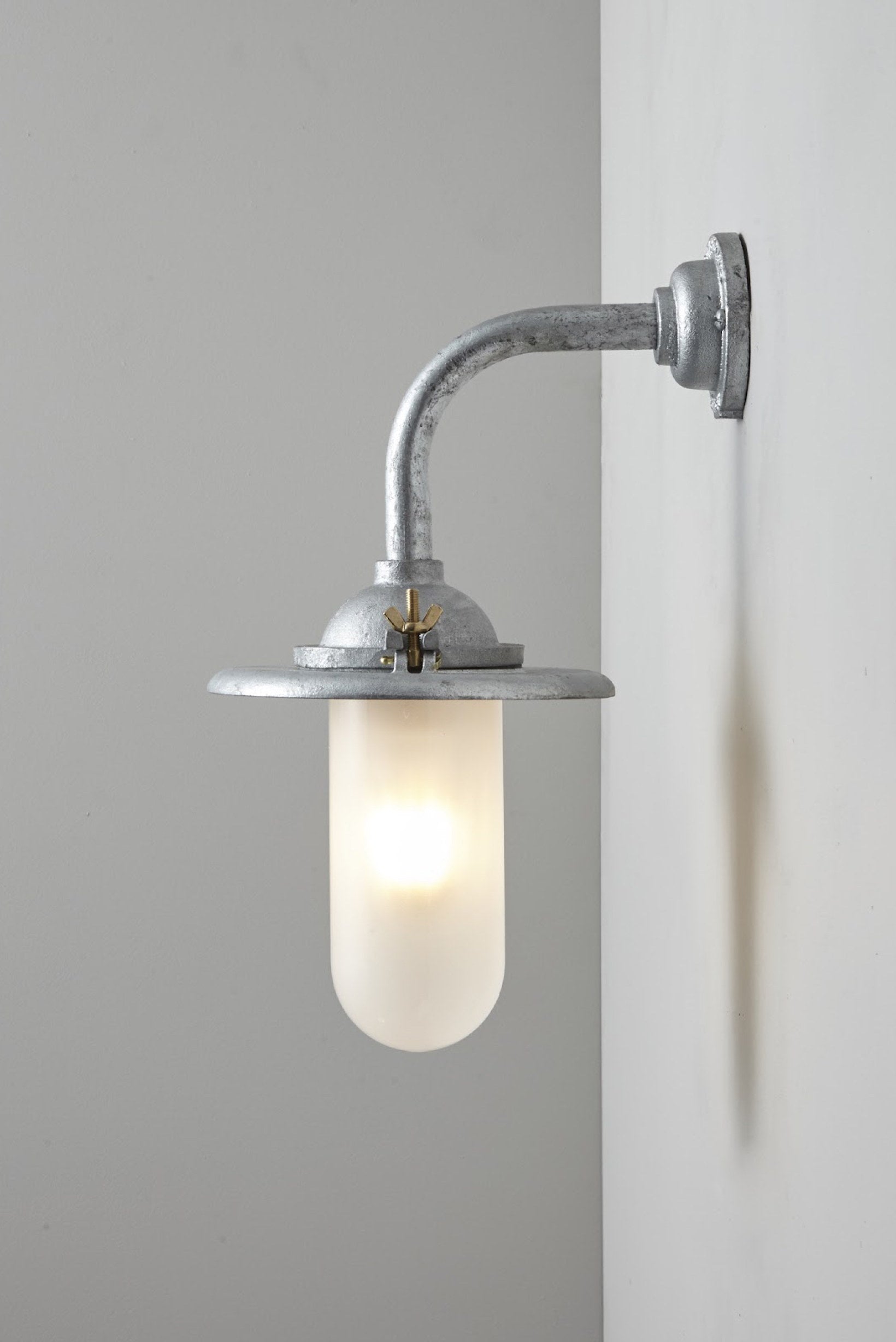 OBTC Product Image: Exterior Bracket Light, Angled, Round 7685, Galvanised Silver, Frosted Glass, Davey Lighting