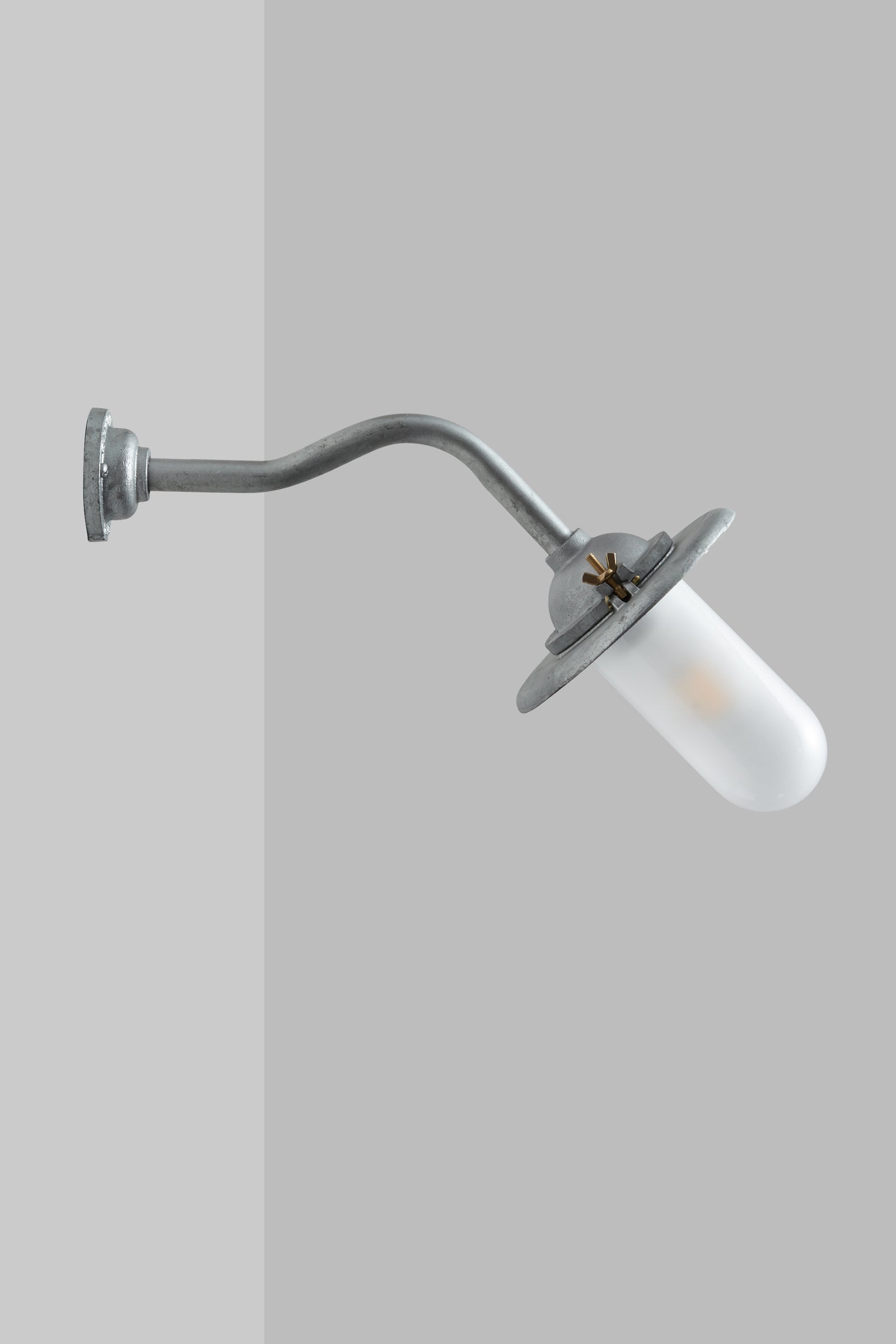 Variant Image for Verzinktes Silber / Mattglas / Standard