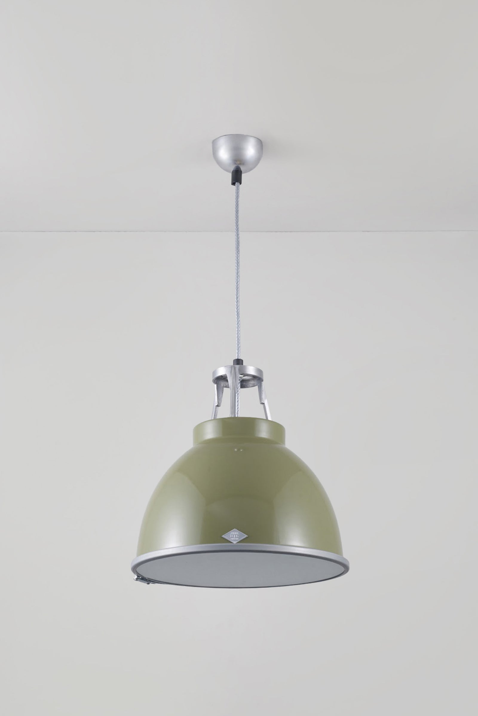 Variant Image for Olive Green / Etched Diffuser