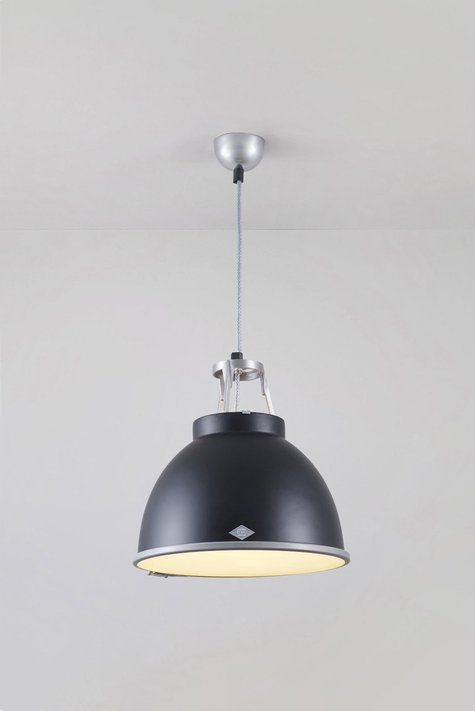 Variant Image for Black / Diffuseur gravé
