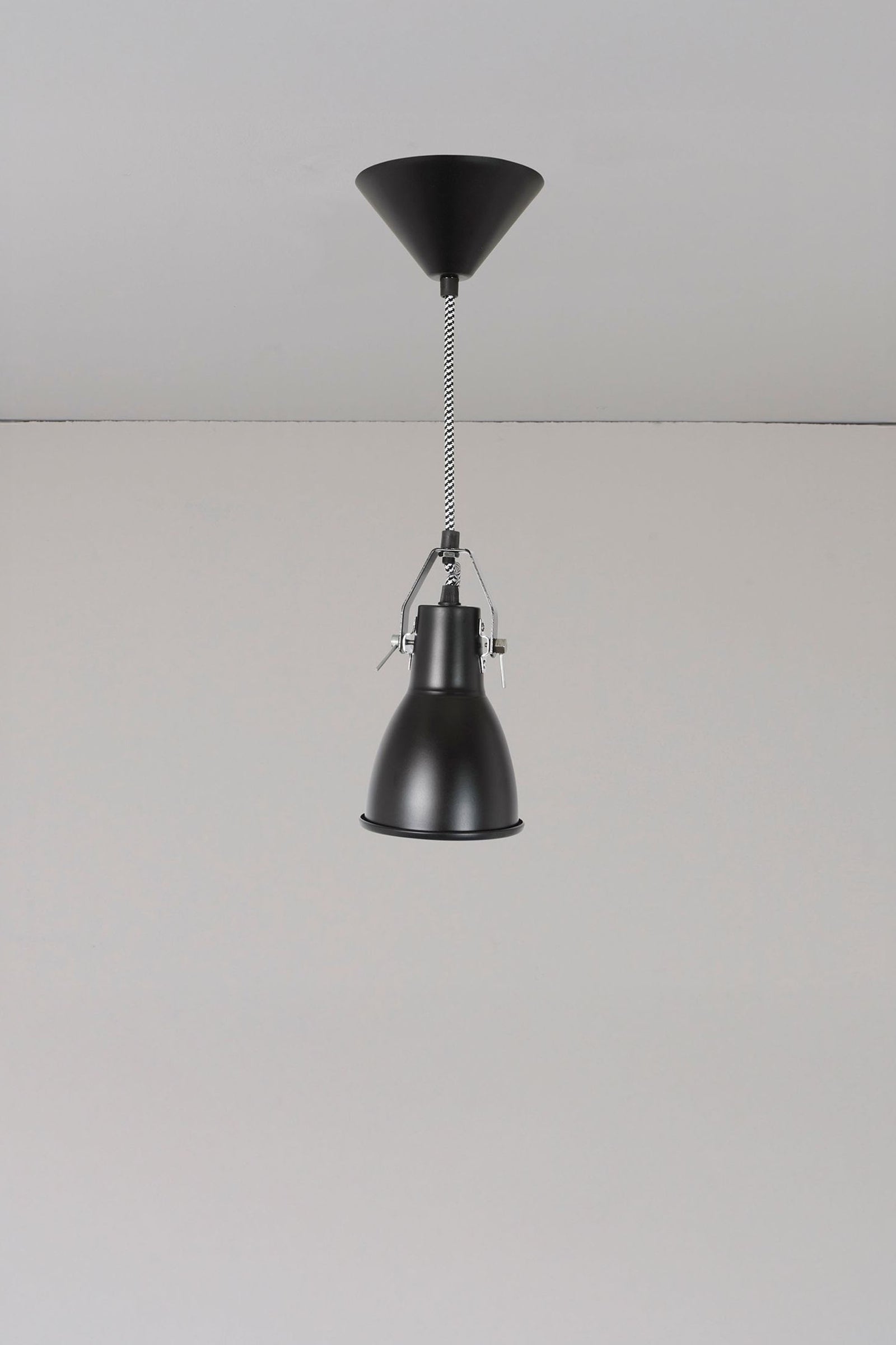 Variant Image for Noir