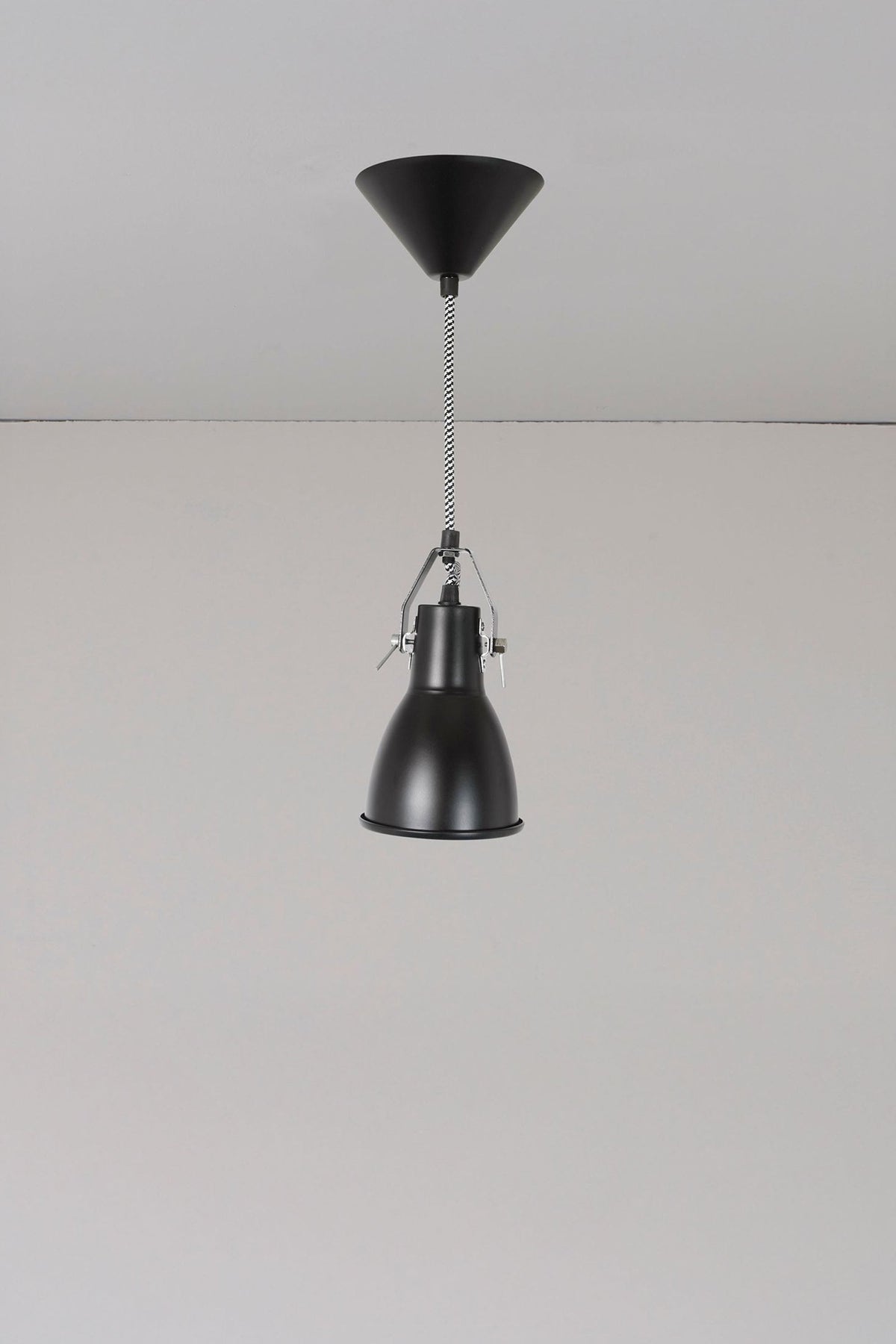 Suspension Stirrup 1