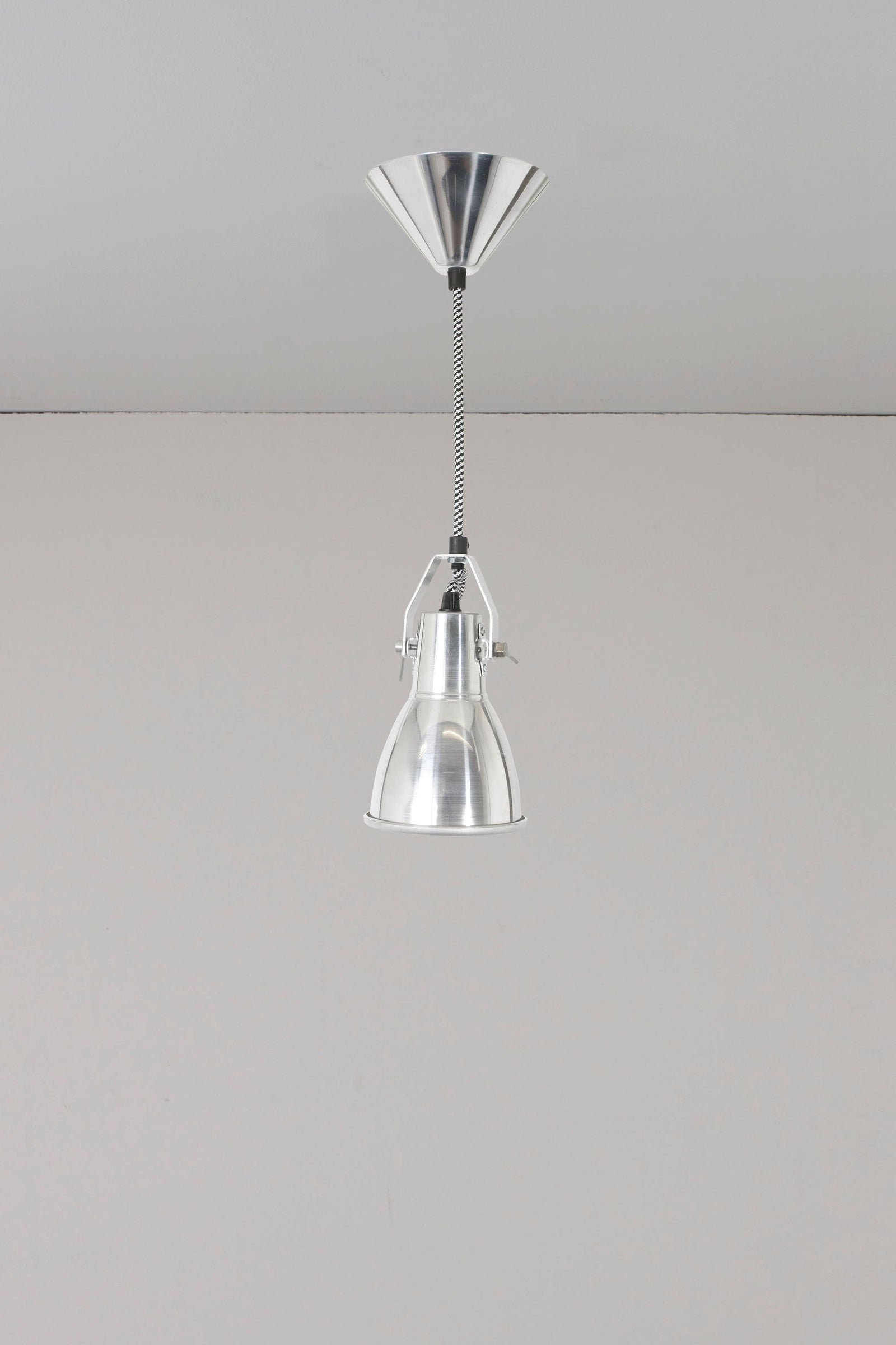 Variant Image for Aluminium Naturel