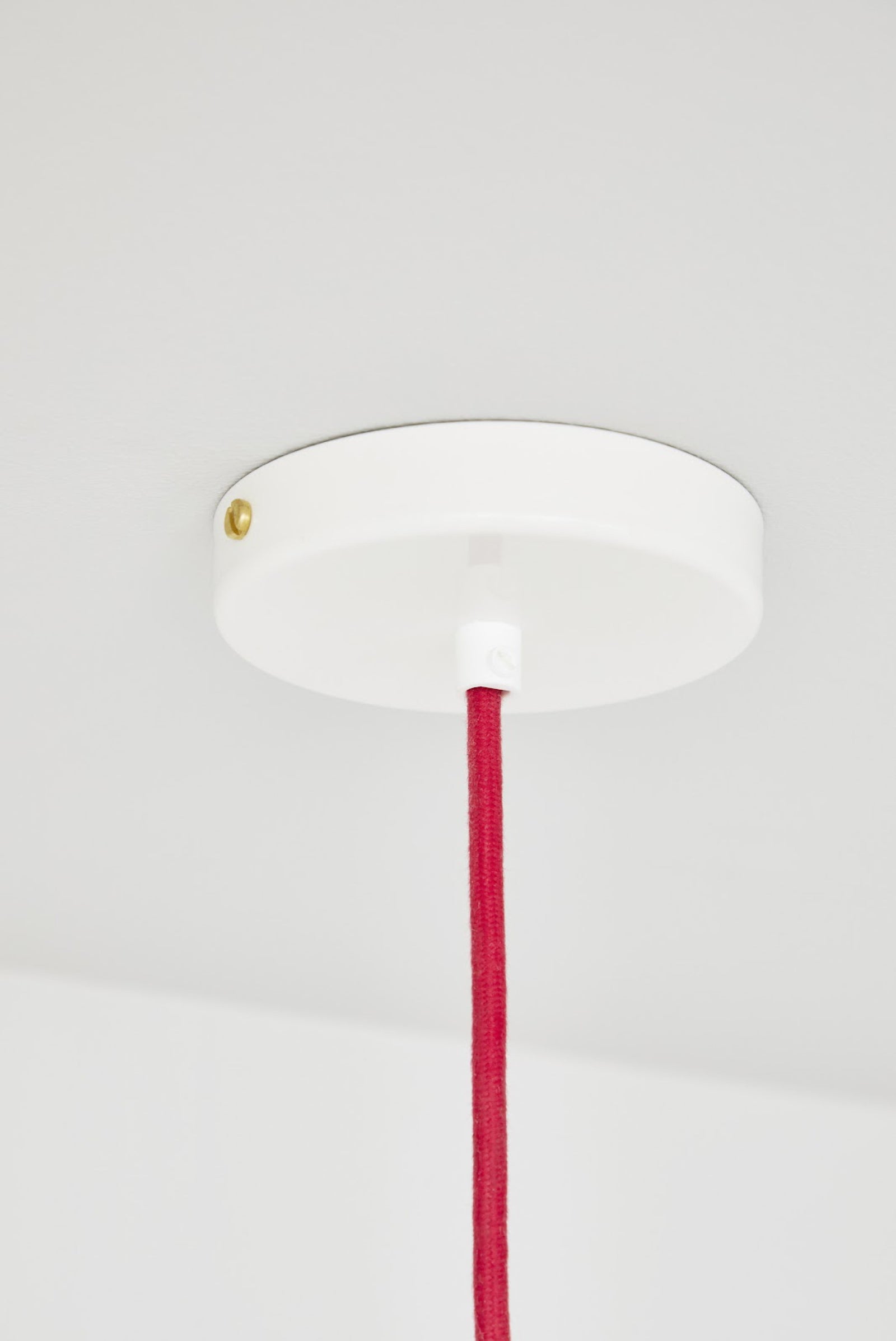 Variant Image for Natural White / Red