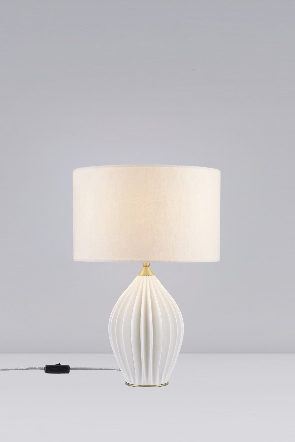 OBTC Product Image, Light On: Fin Queen Table Light, Natural White