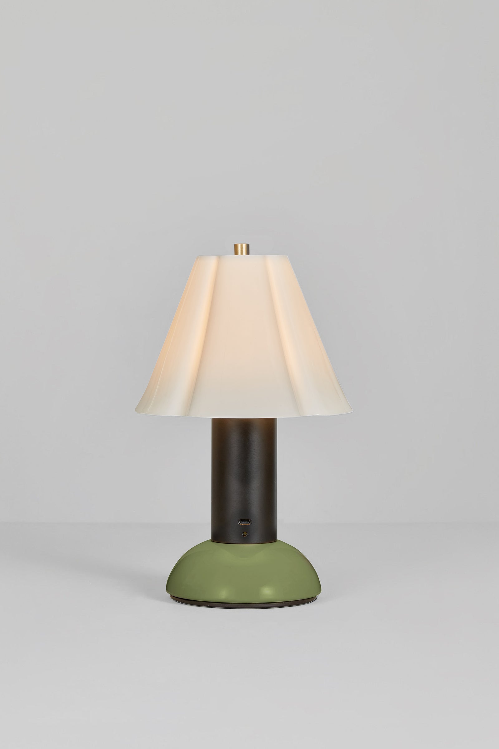 Variant Image for Olive Green