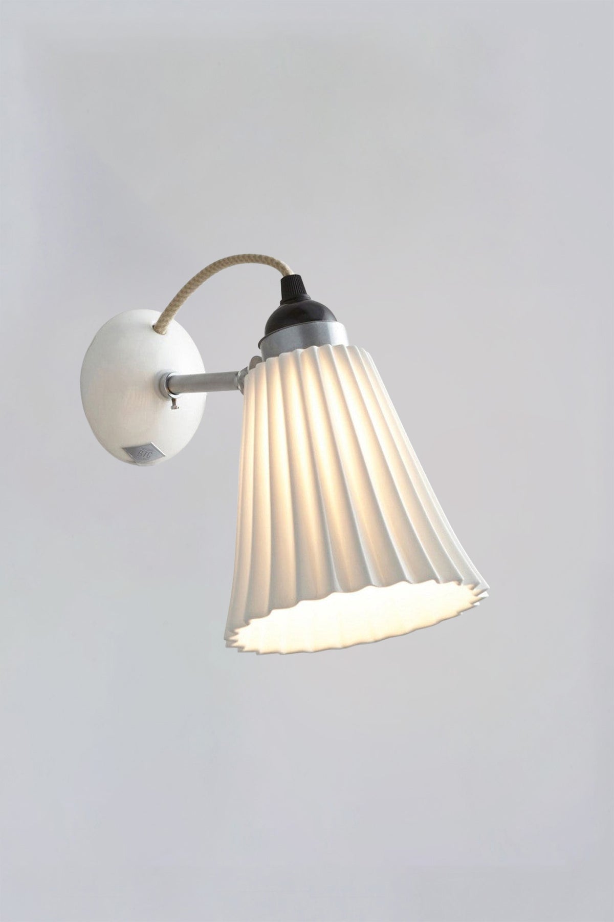 OBTC Product Image, Light On: Hector Pleat Medium Wall Light, Natural White