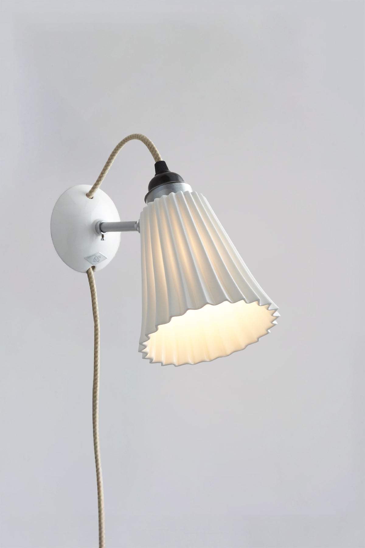 OBTC Product Image, Light On: Hector Medium Pleat Wall Light, PSC, Natural White