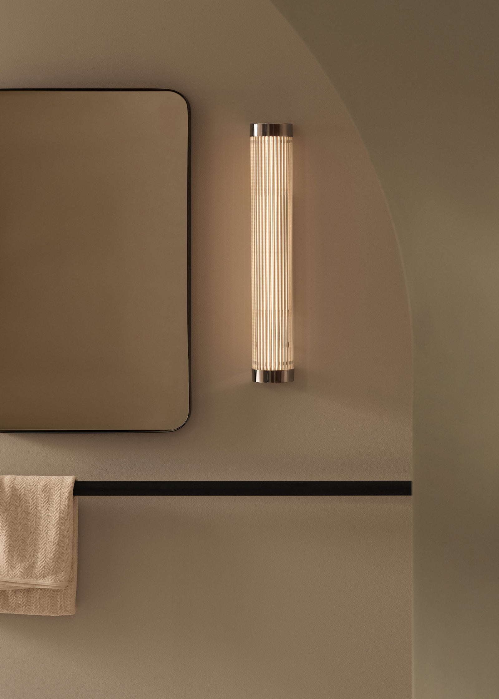 SIMPLIFY SOURCING ORIGINAL BTC LIGHTS