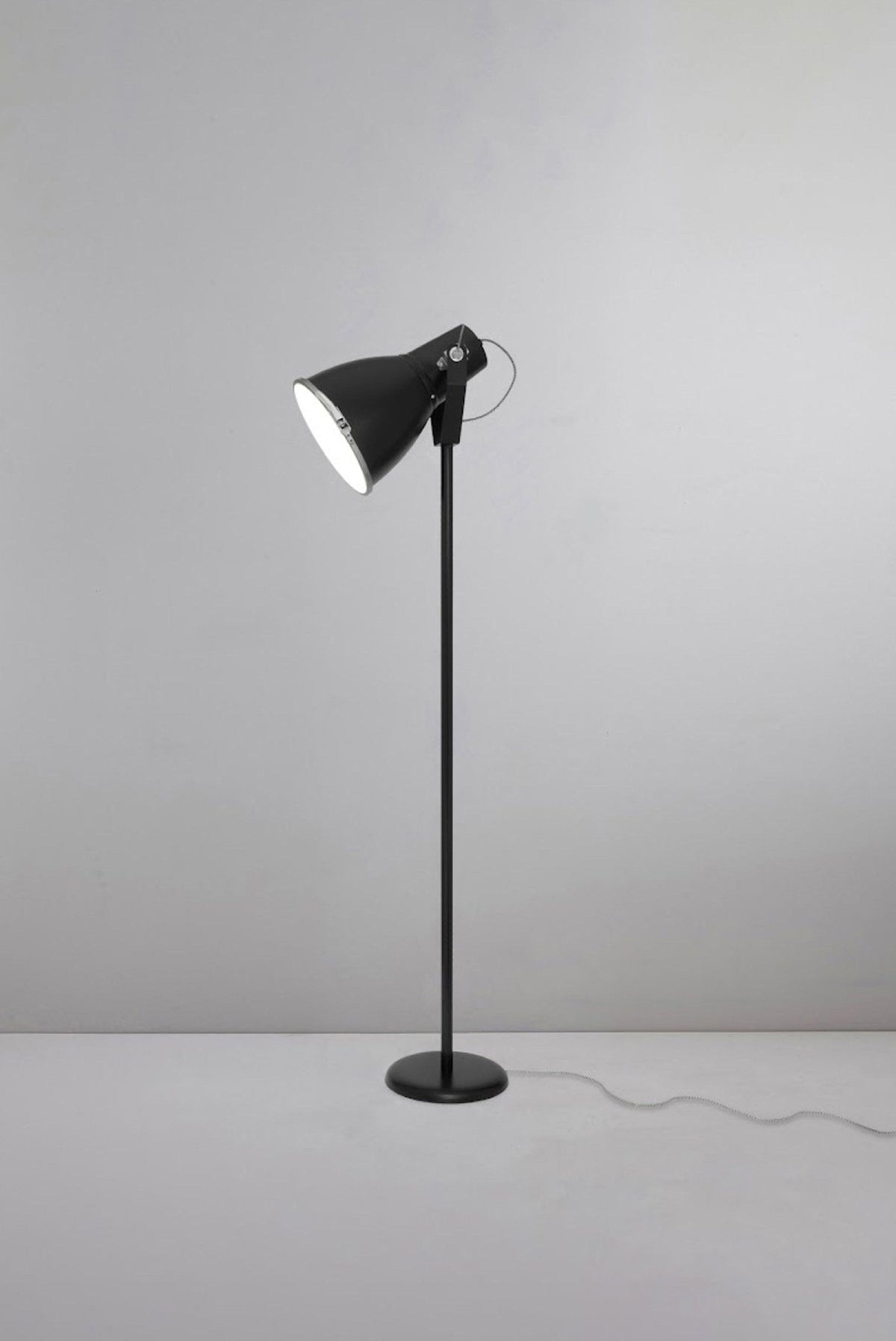 Stirrup 3 Floor Light