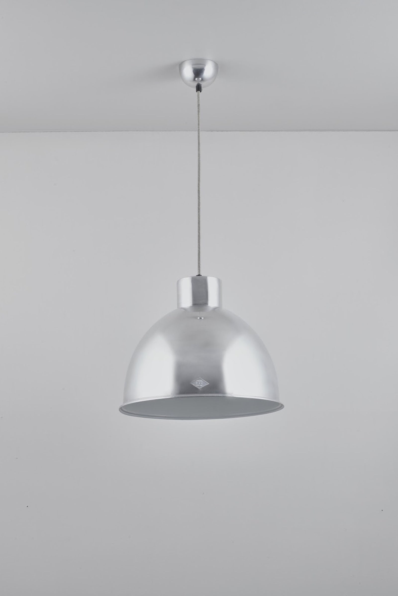 Variant Image for Natural Aluminium / None