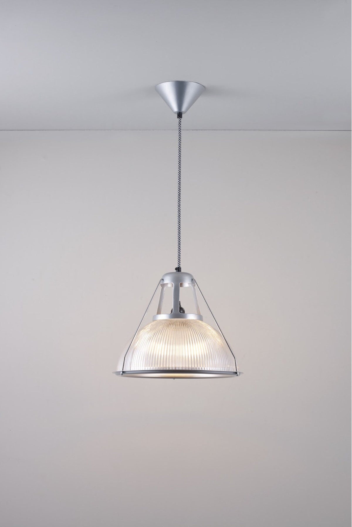 Phane Prismatic Pendant