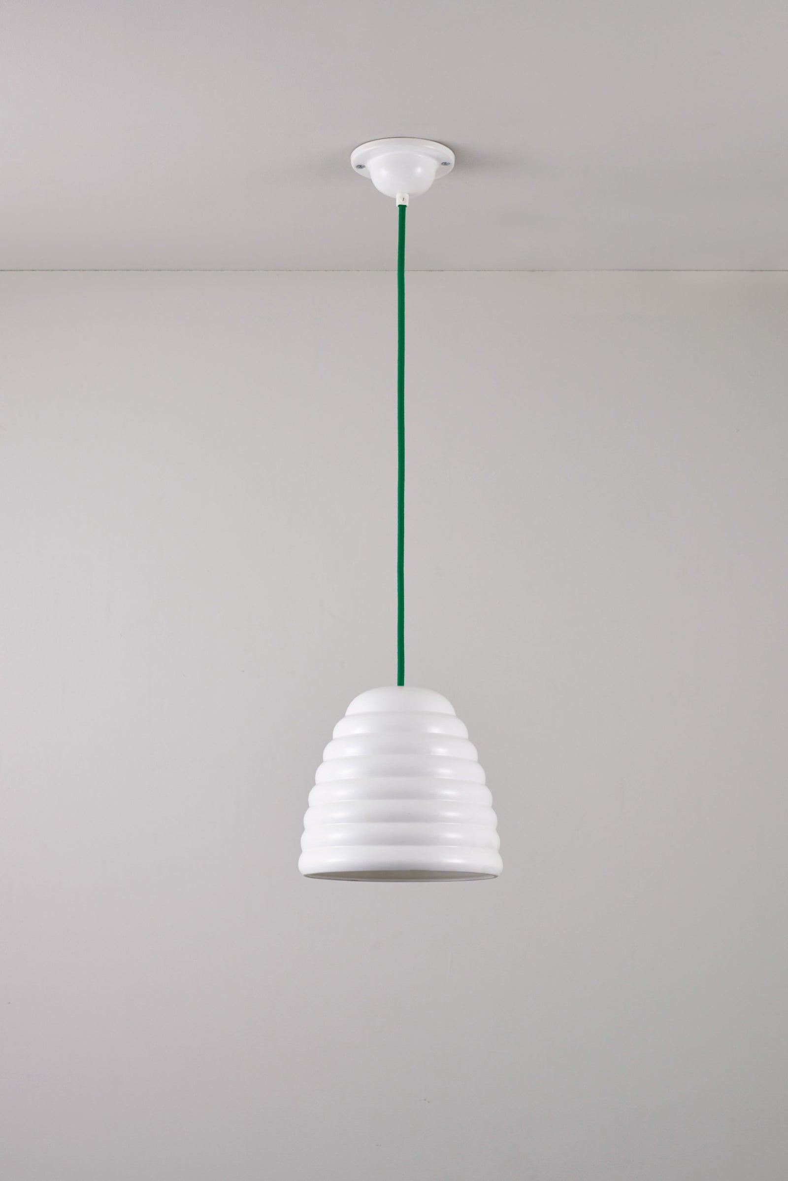 Variant Image for Natural White / Green