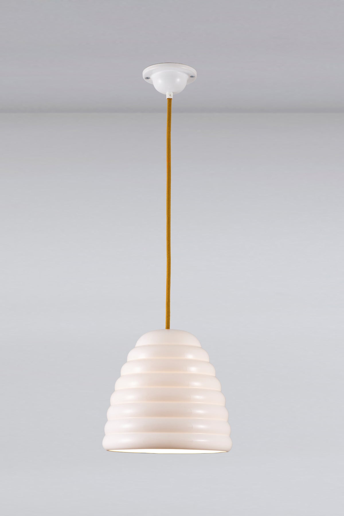 OBTC Product Image, Light On: Hector Bibendum Size 3 Pendant, Natural White With Yellow Cable Range