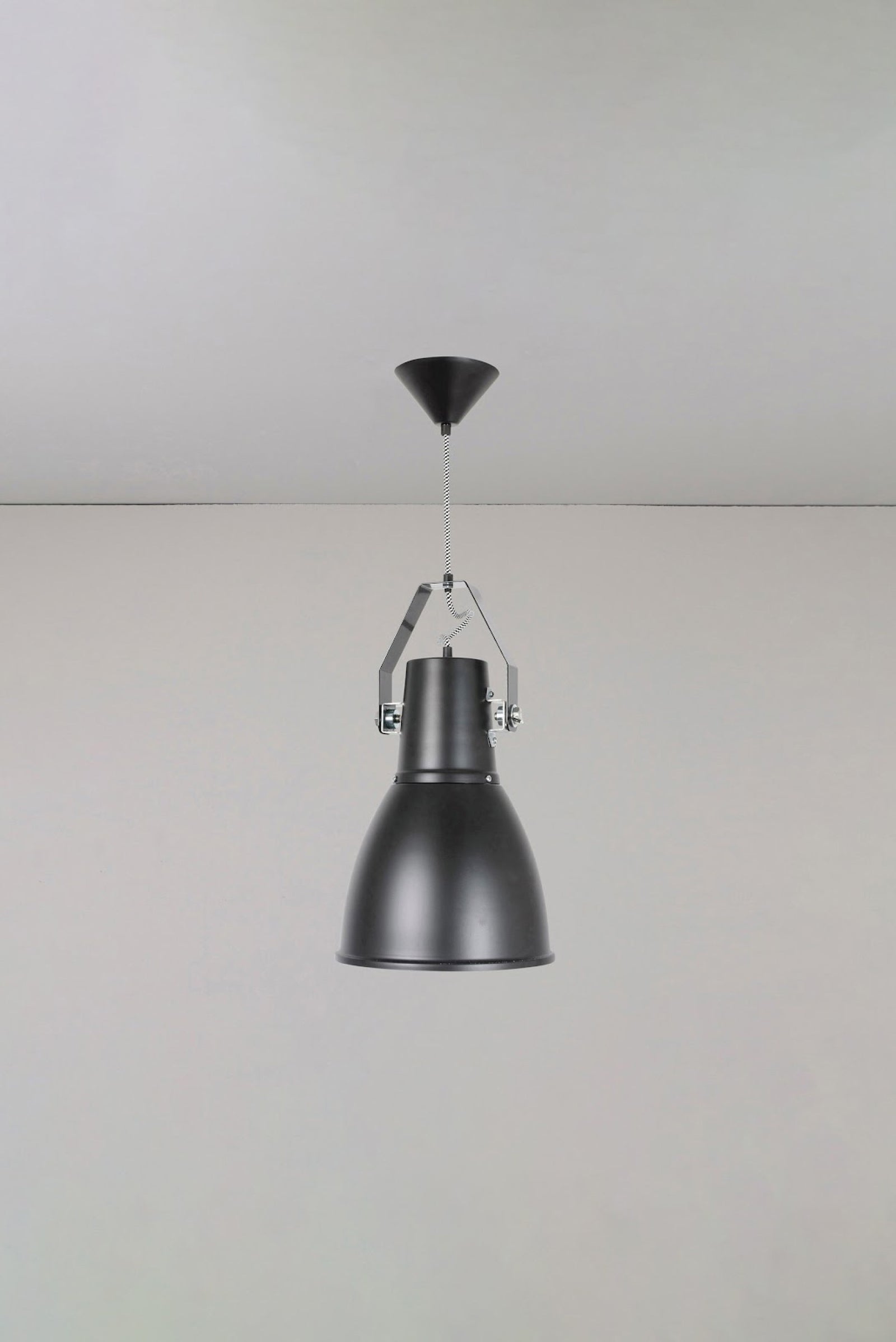 Variant Image for Noir