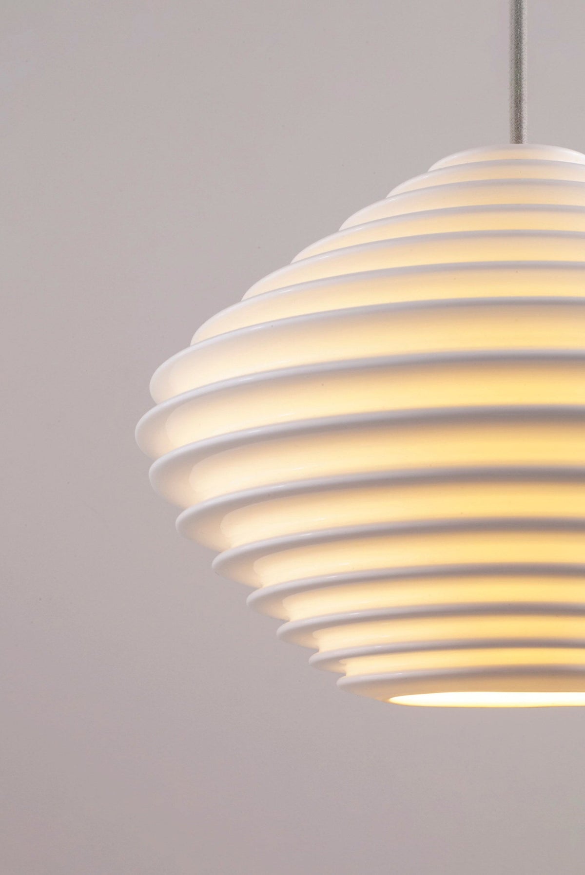 Fin Horizontal Pendant