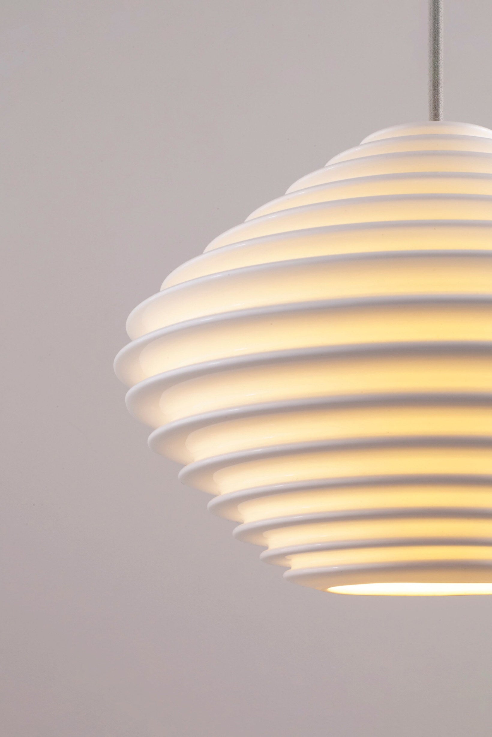 Fin Horizontal Pendant
