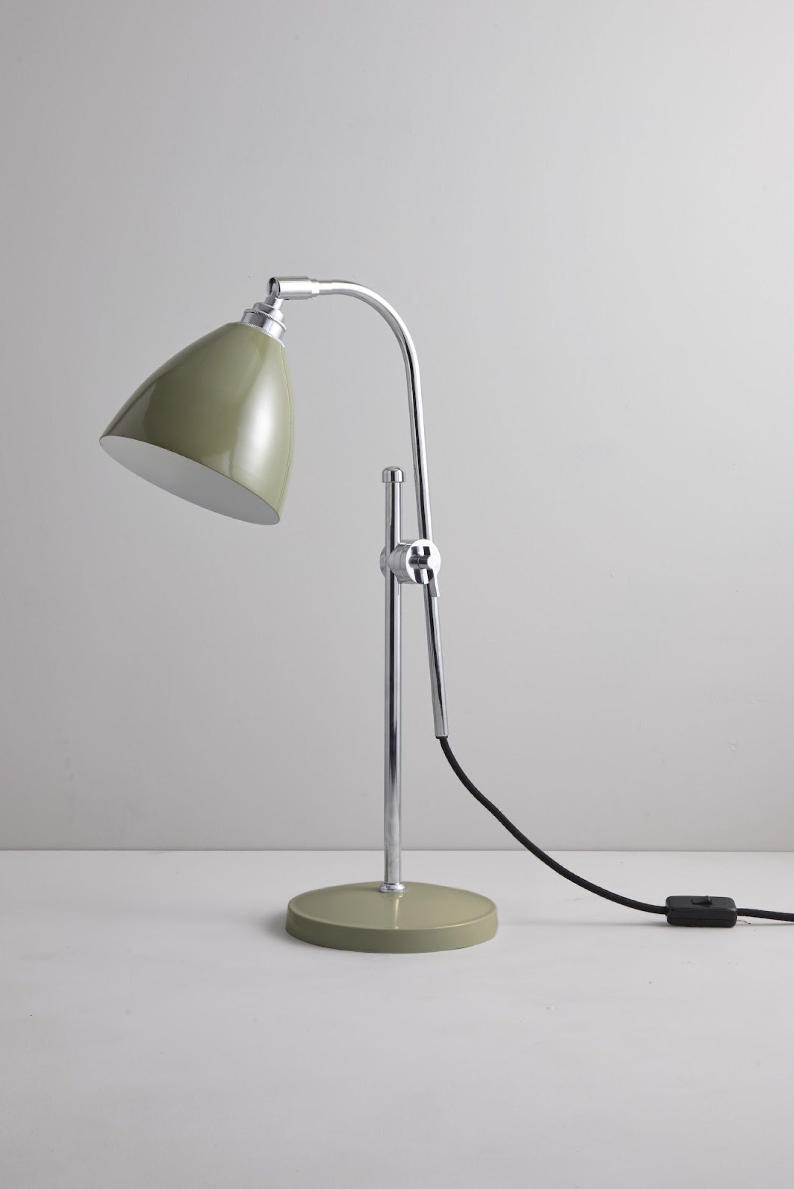 Variant Image for Olive Green
