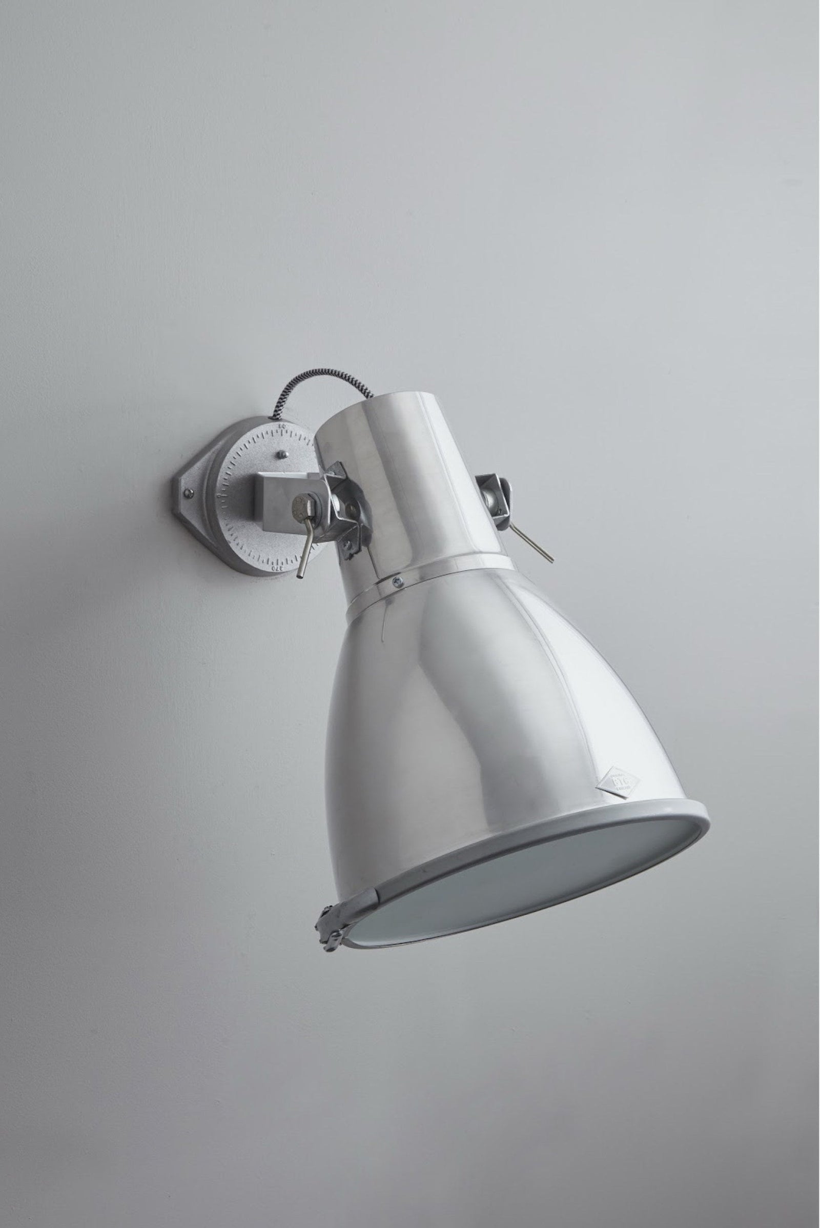 Variant Image for Natural Aluminium