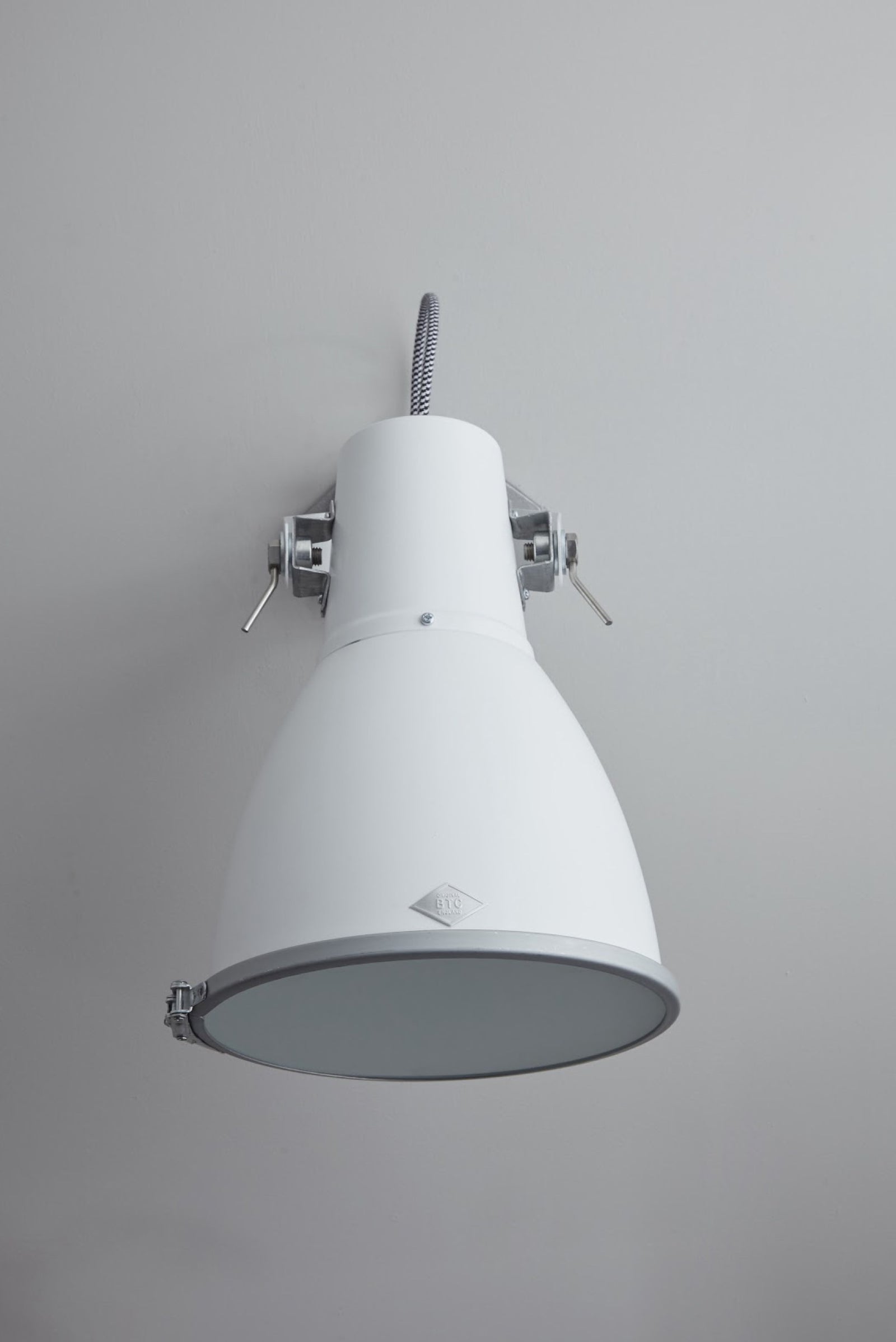 Variant Image for White