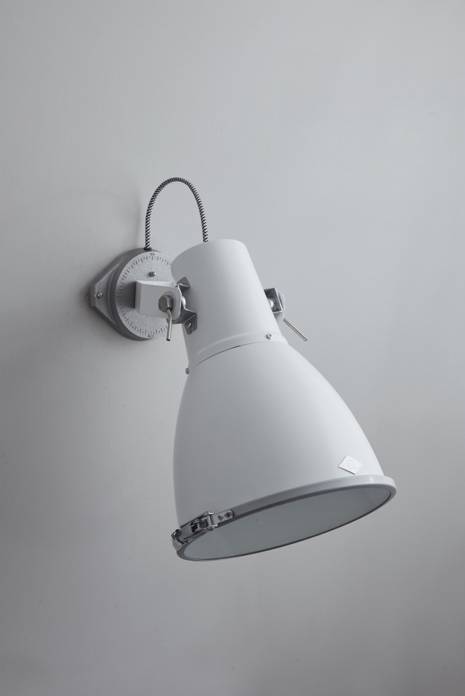 Variant Image for White