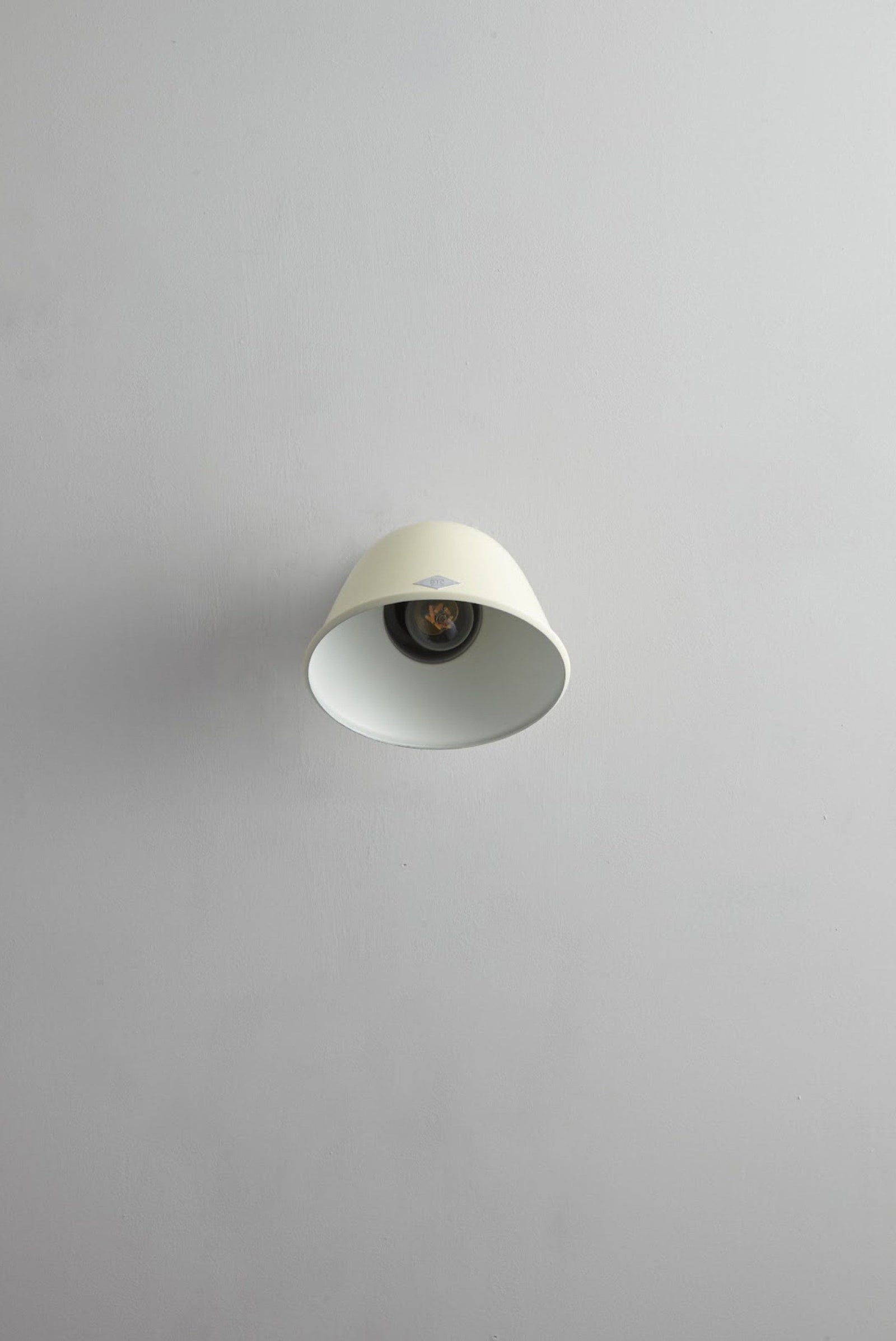 Variant Image for Crème