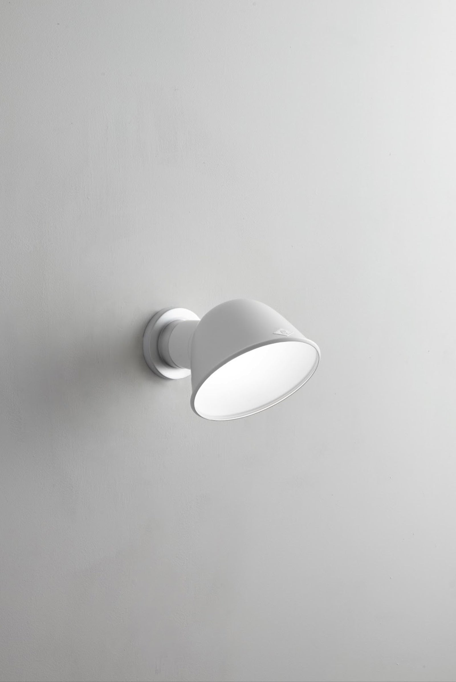 Variant Image for White