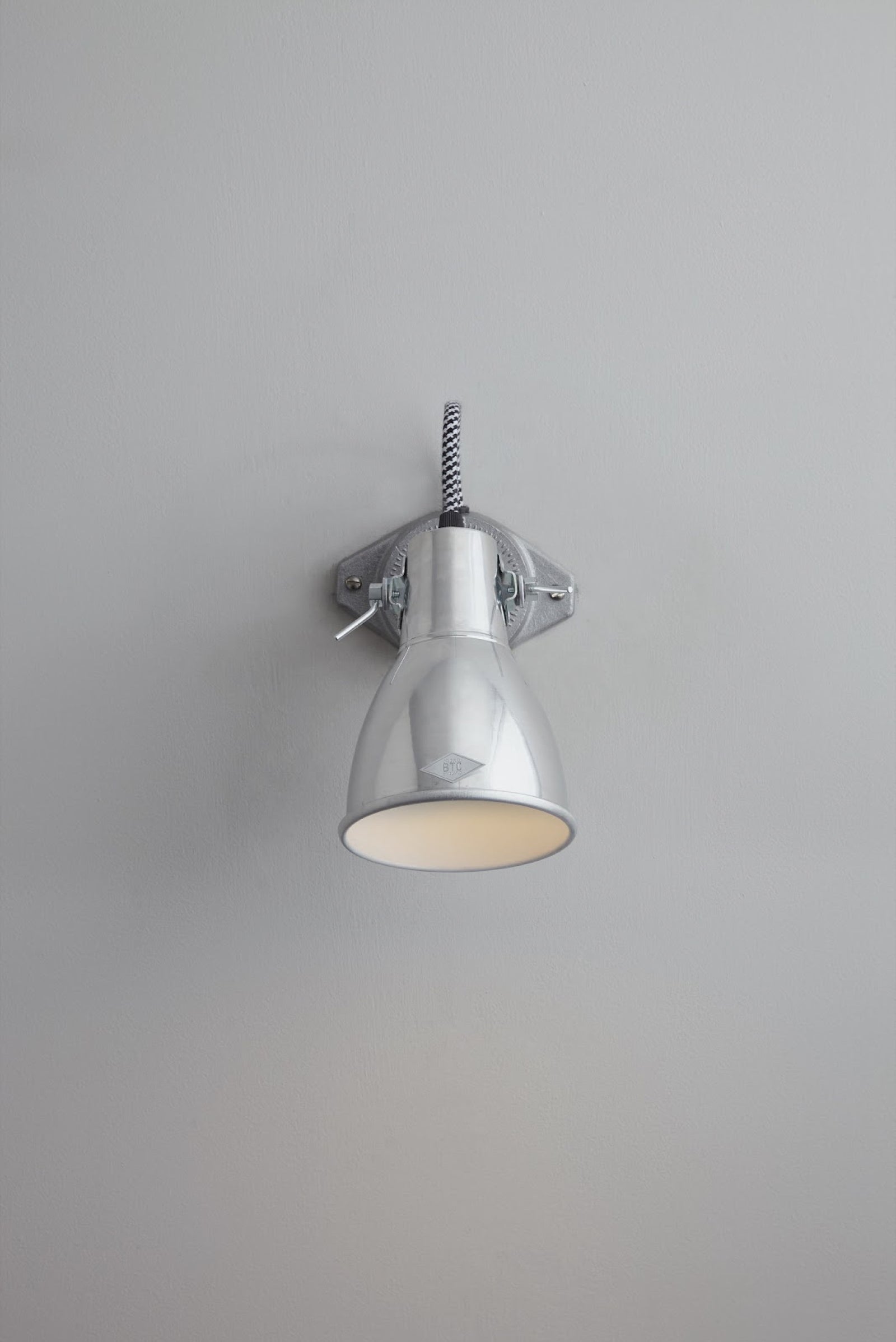 Variant Image for Natural Aluminium