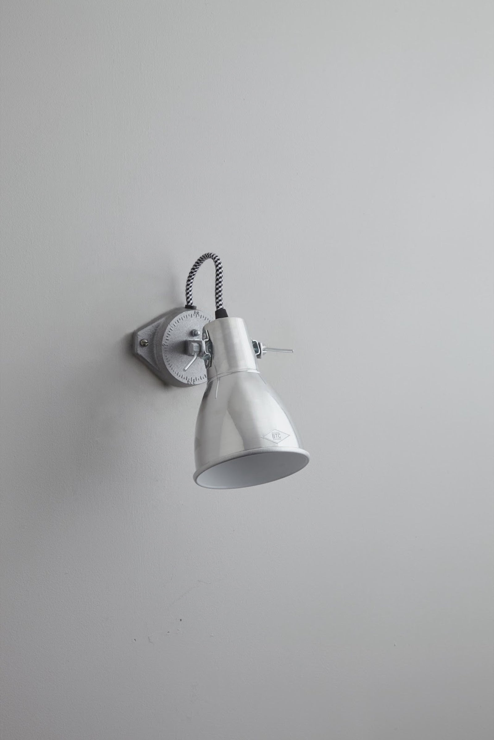 Variant Image for Natural Aluminium