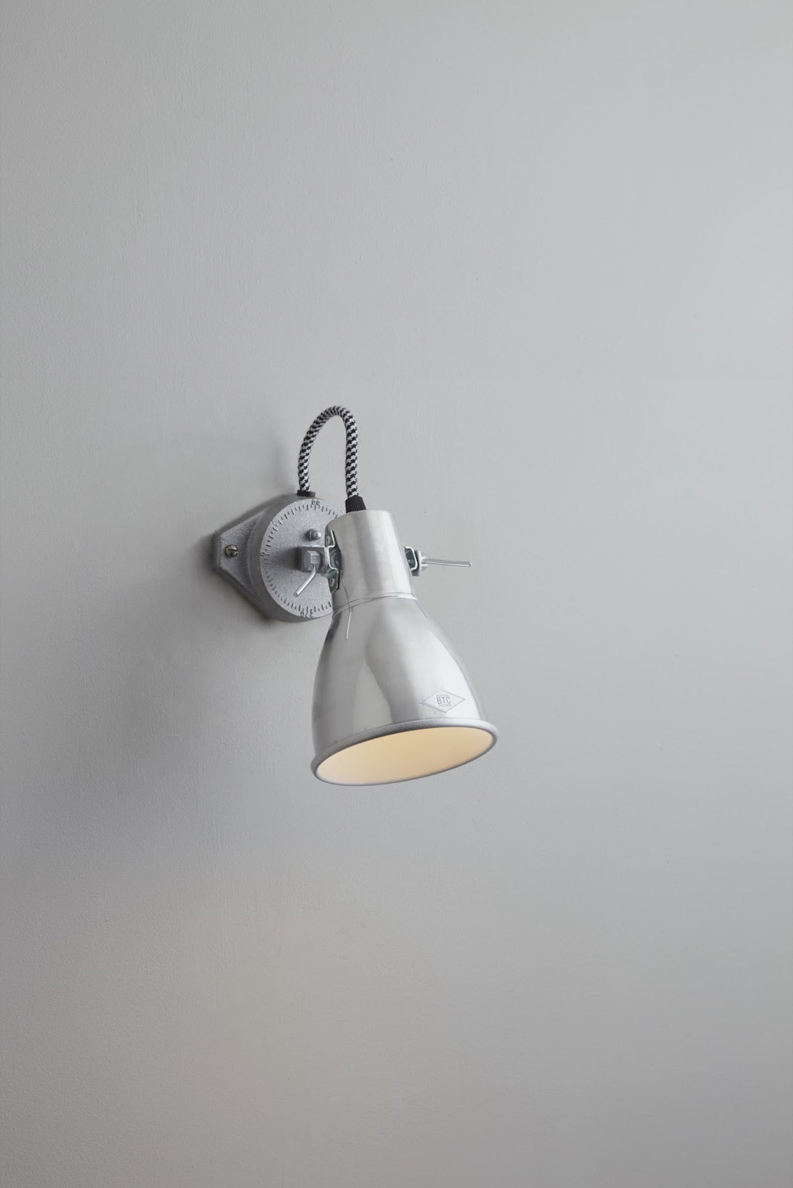 Variant Image for Natural Aluminium