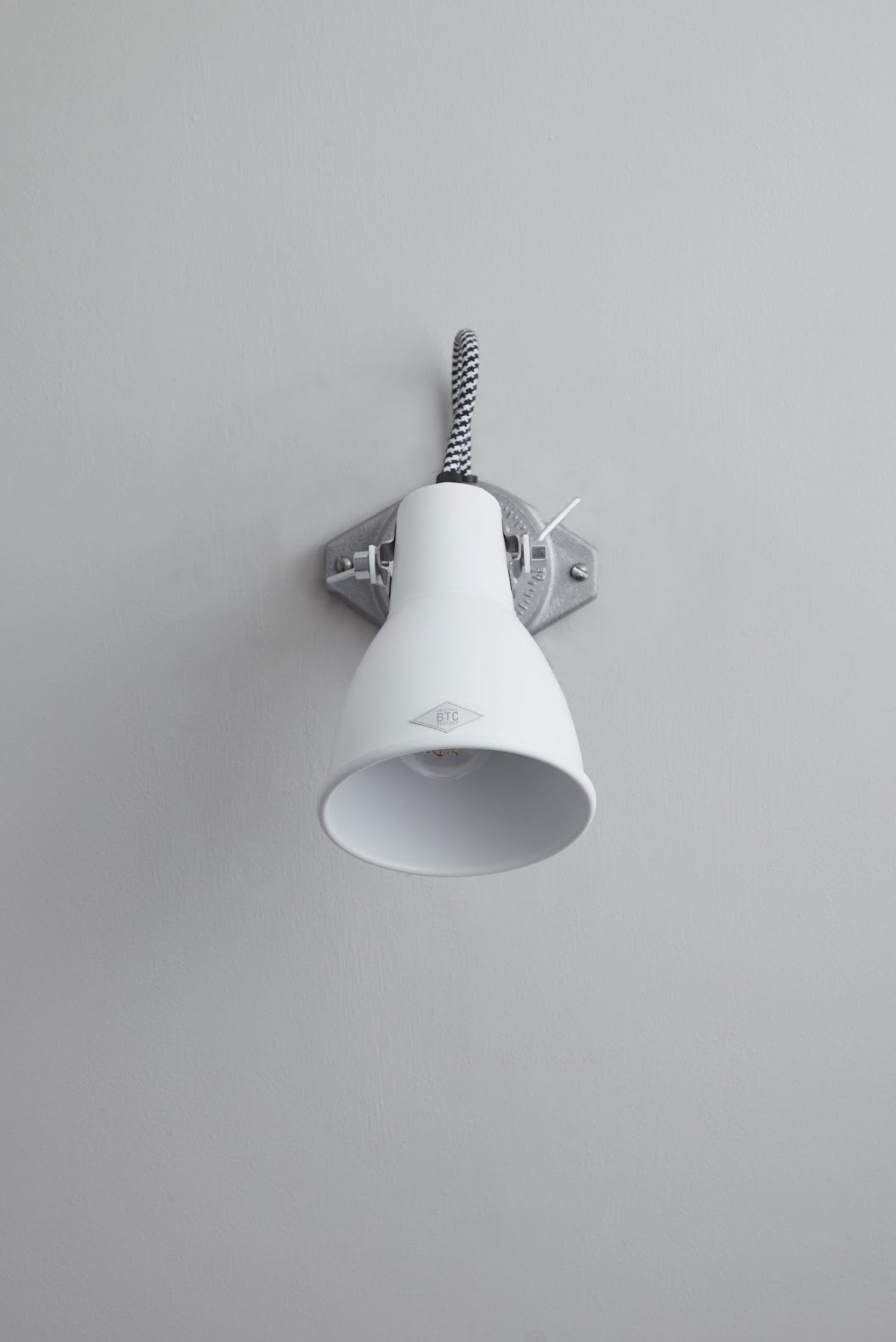 Variant Image for White