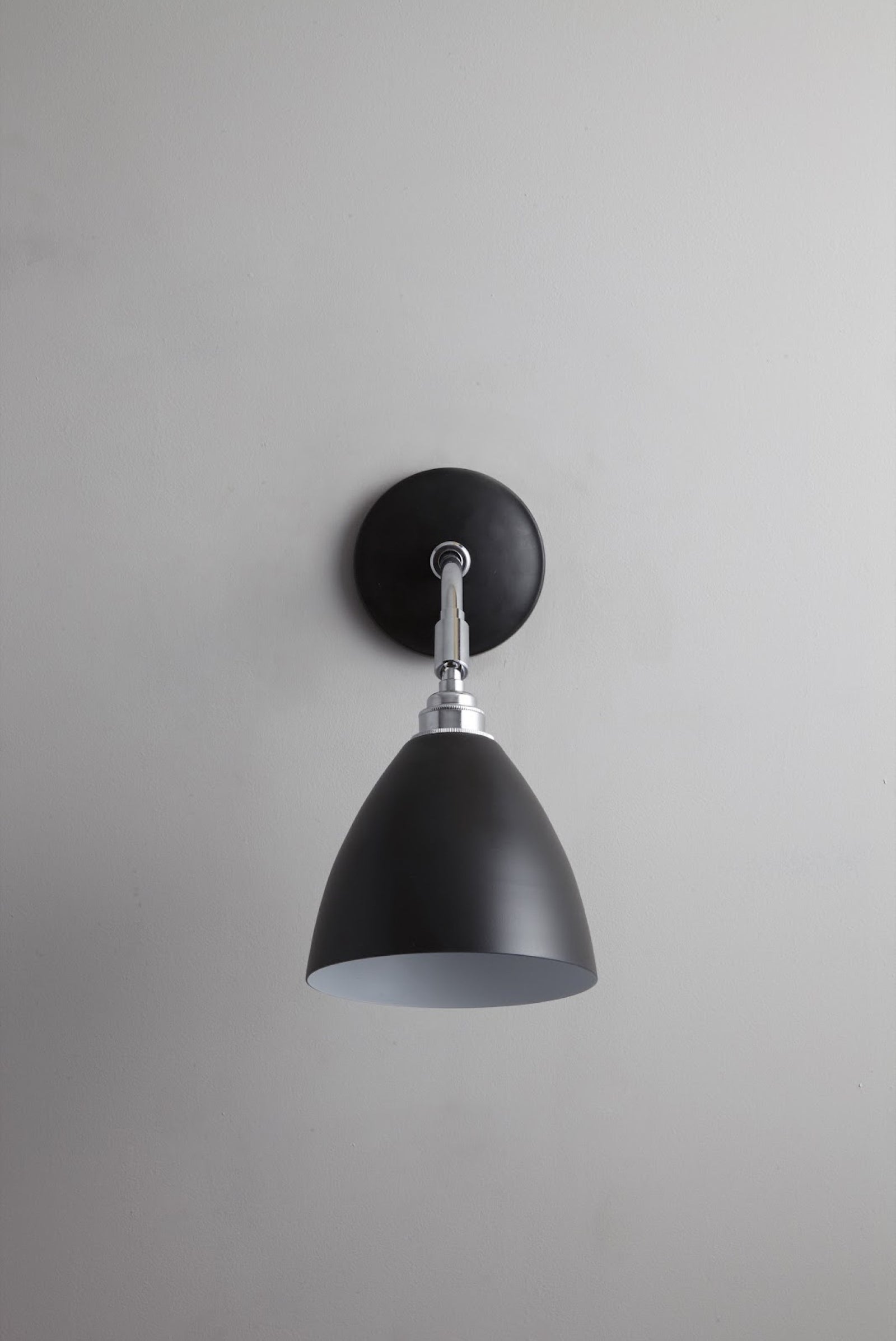 Variant Image for Noir